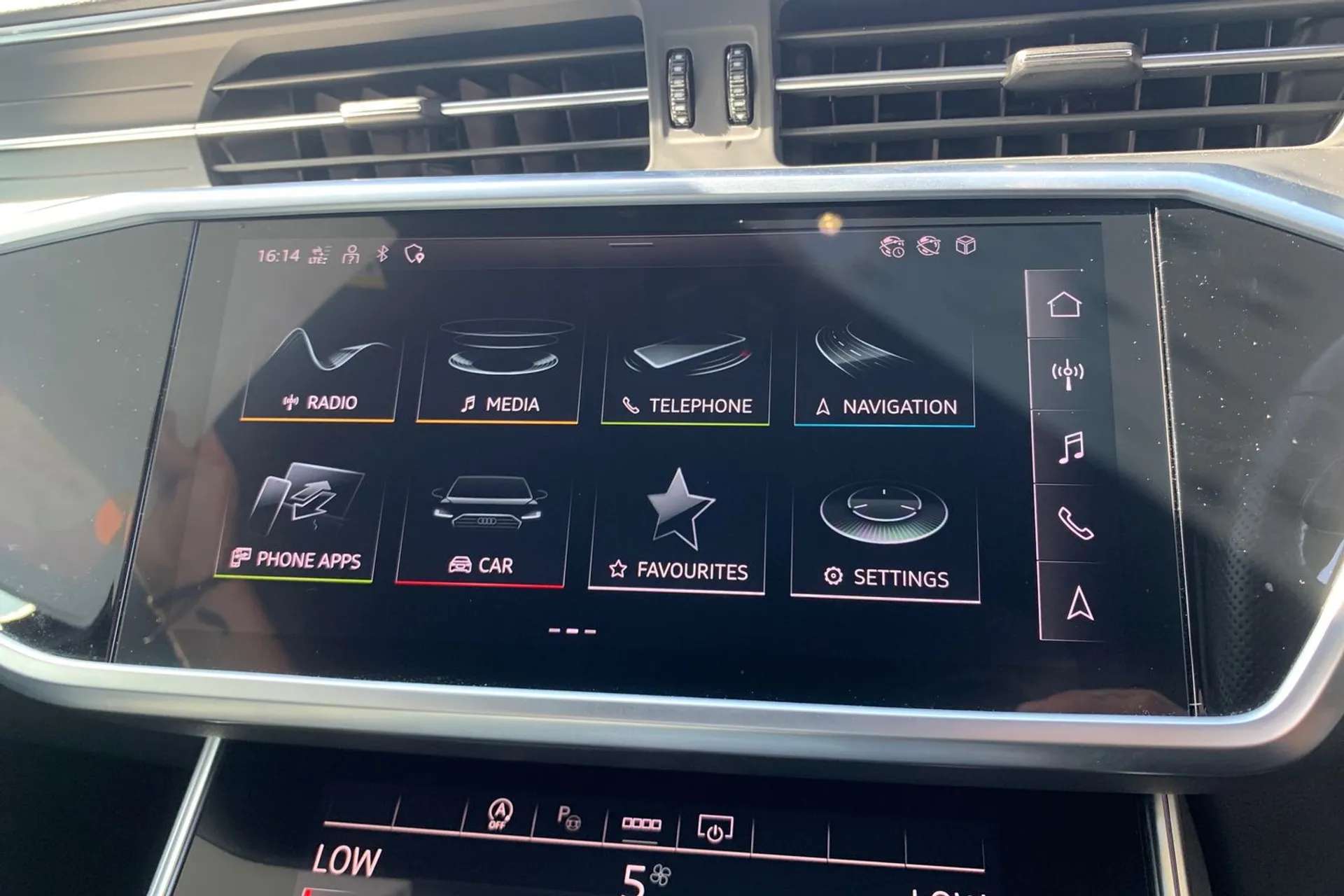 2023 AUDI A6 2023 AUDI A6