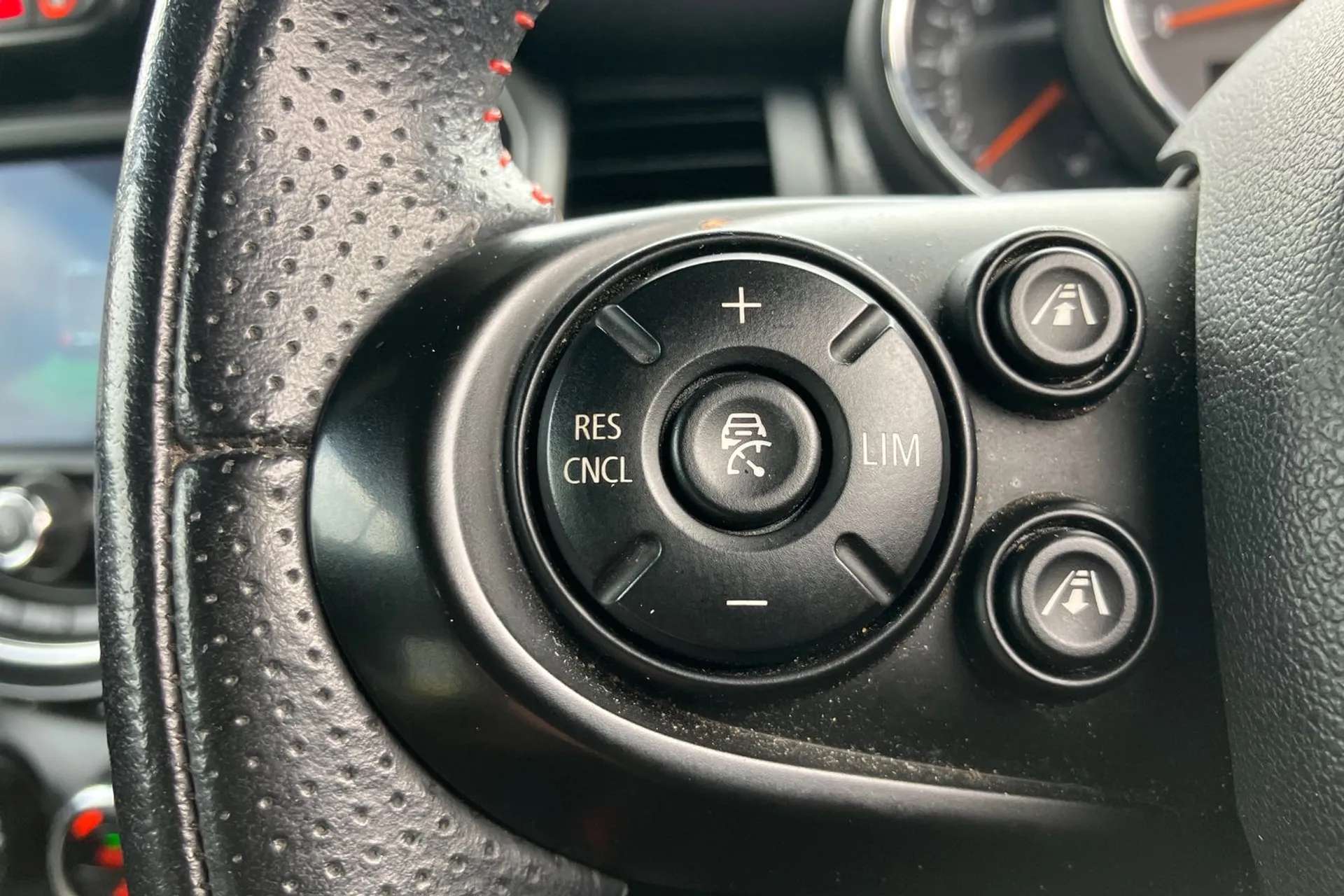 2018 MINI CONVERTIBLE 2018 MINI CONVERTIBLE