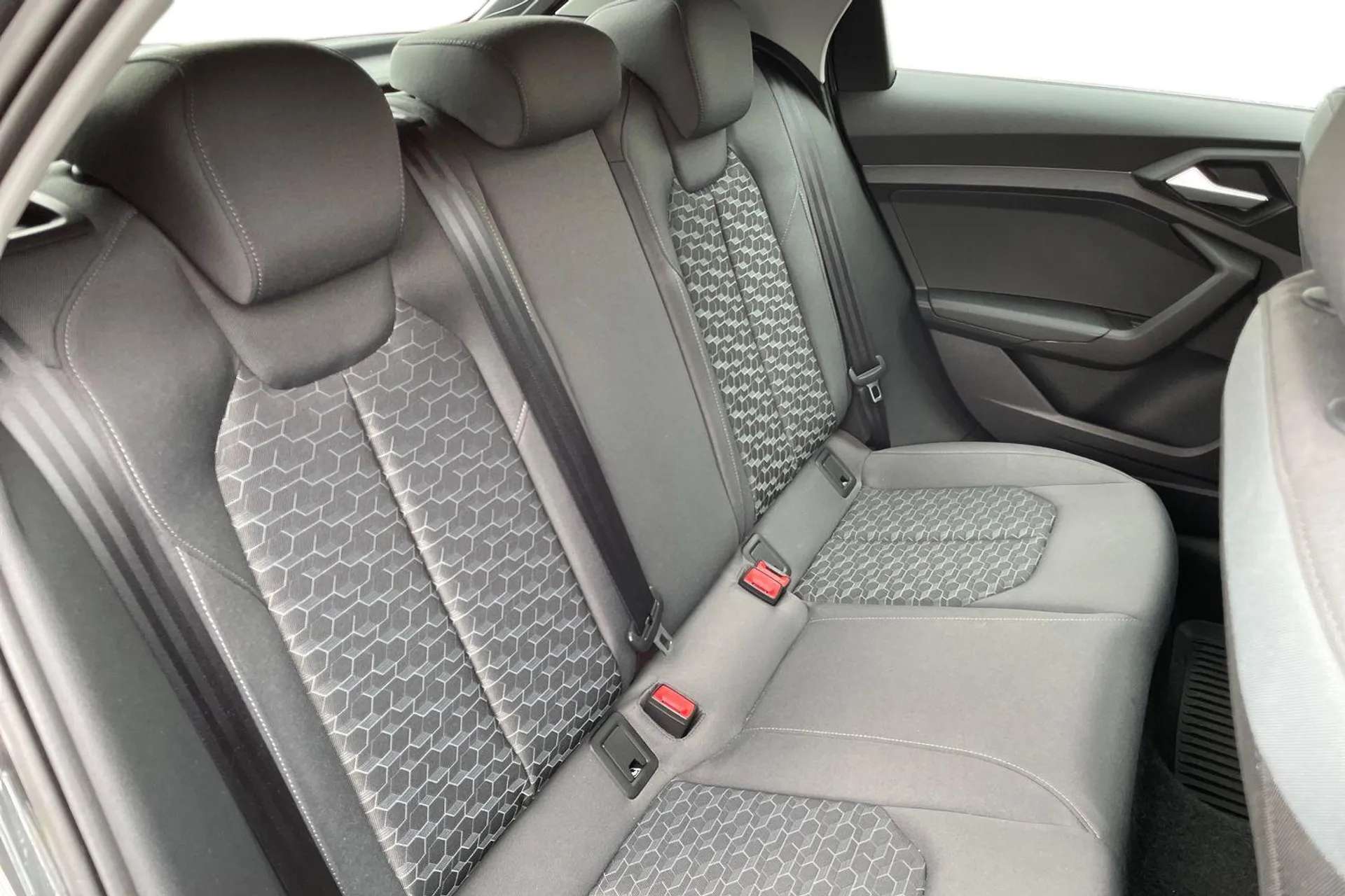 2021 AUDI A1 2021 AUDI A1