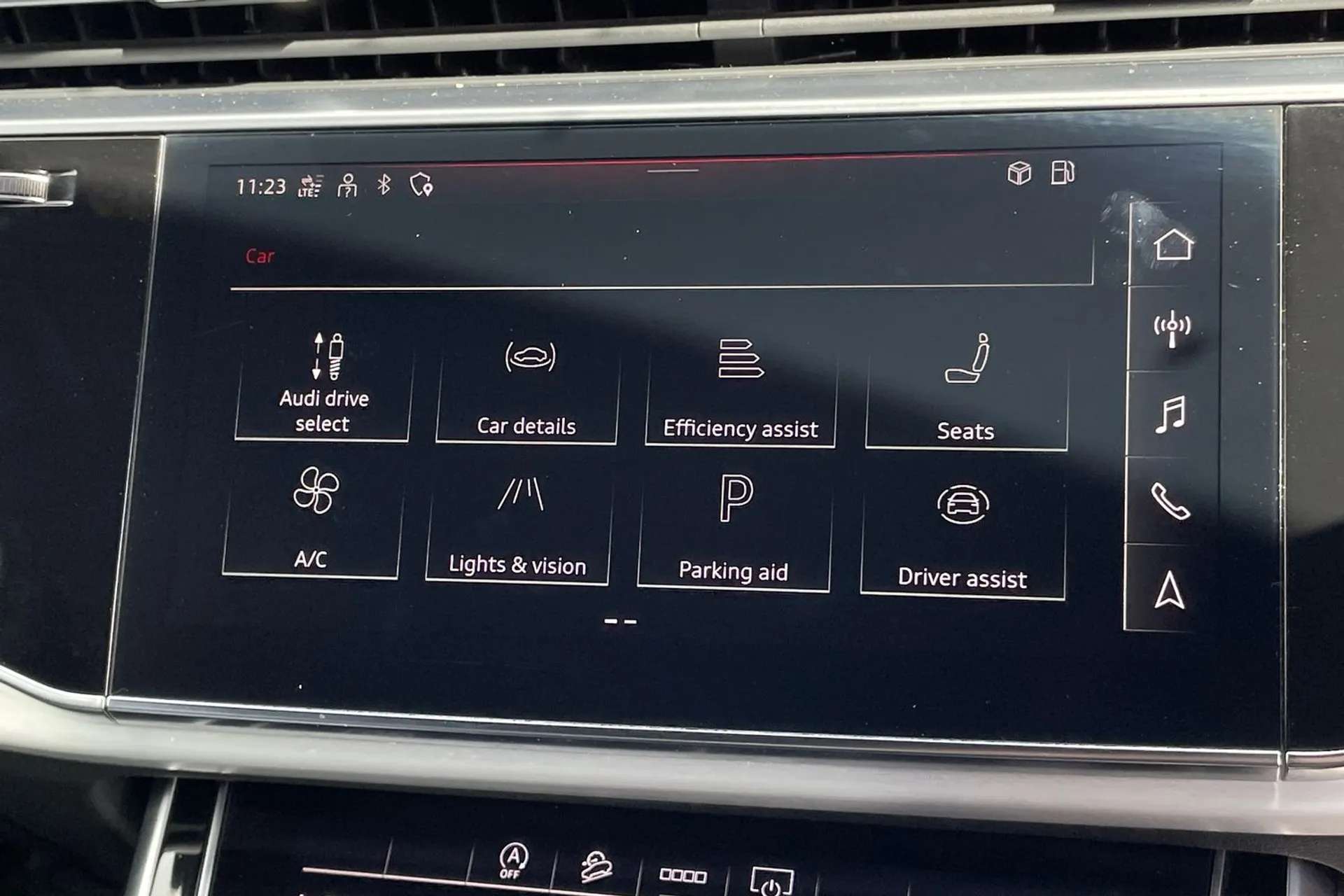 2021 AUDI Q7 2021 AUDI Q7
