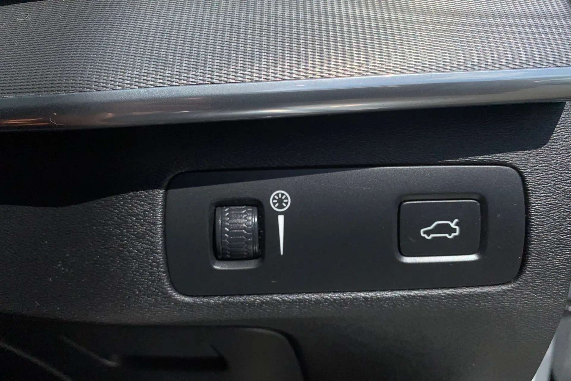 2018 VOLVO XC90 2018 VOLVO XC90