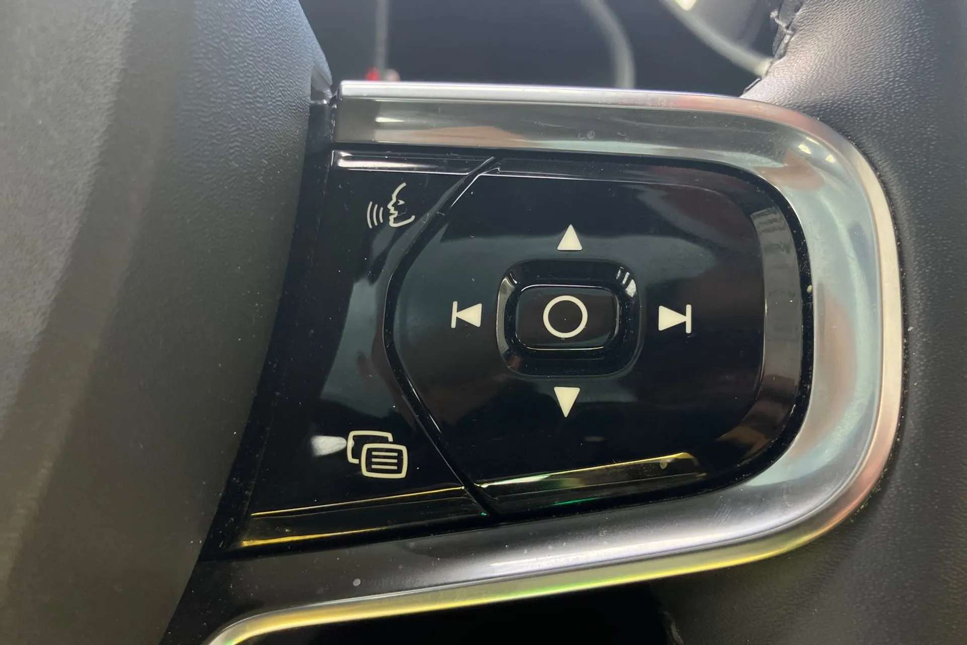 2021 POLESTAR 2 2021 POLESTAR 2