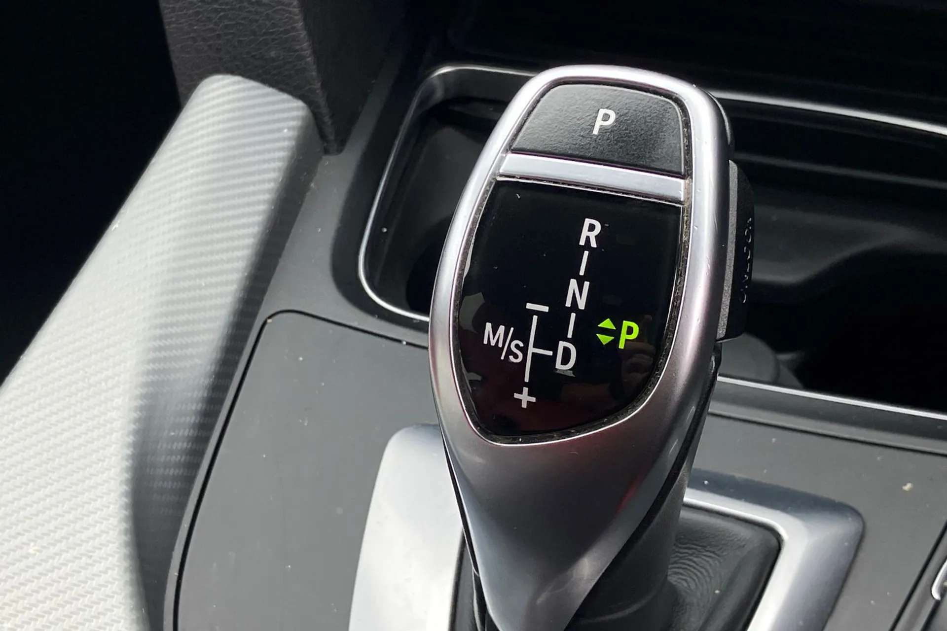 2018 BMW 3 SERIES 2018 BMW 3 SERIES