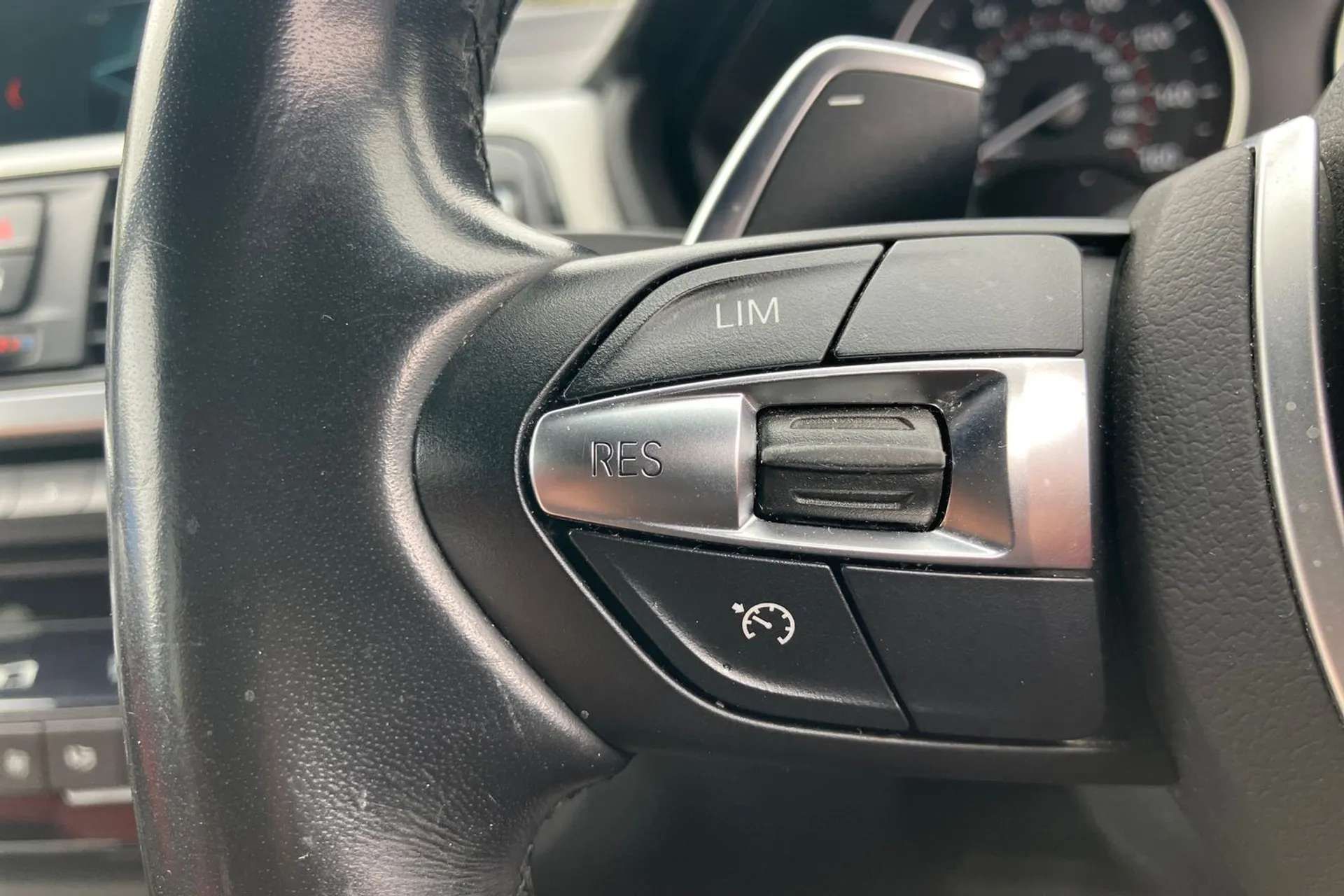 2018 BMW 3 SERIES 2018 BMW 3 SERIES