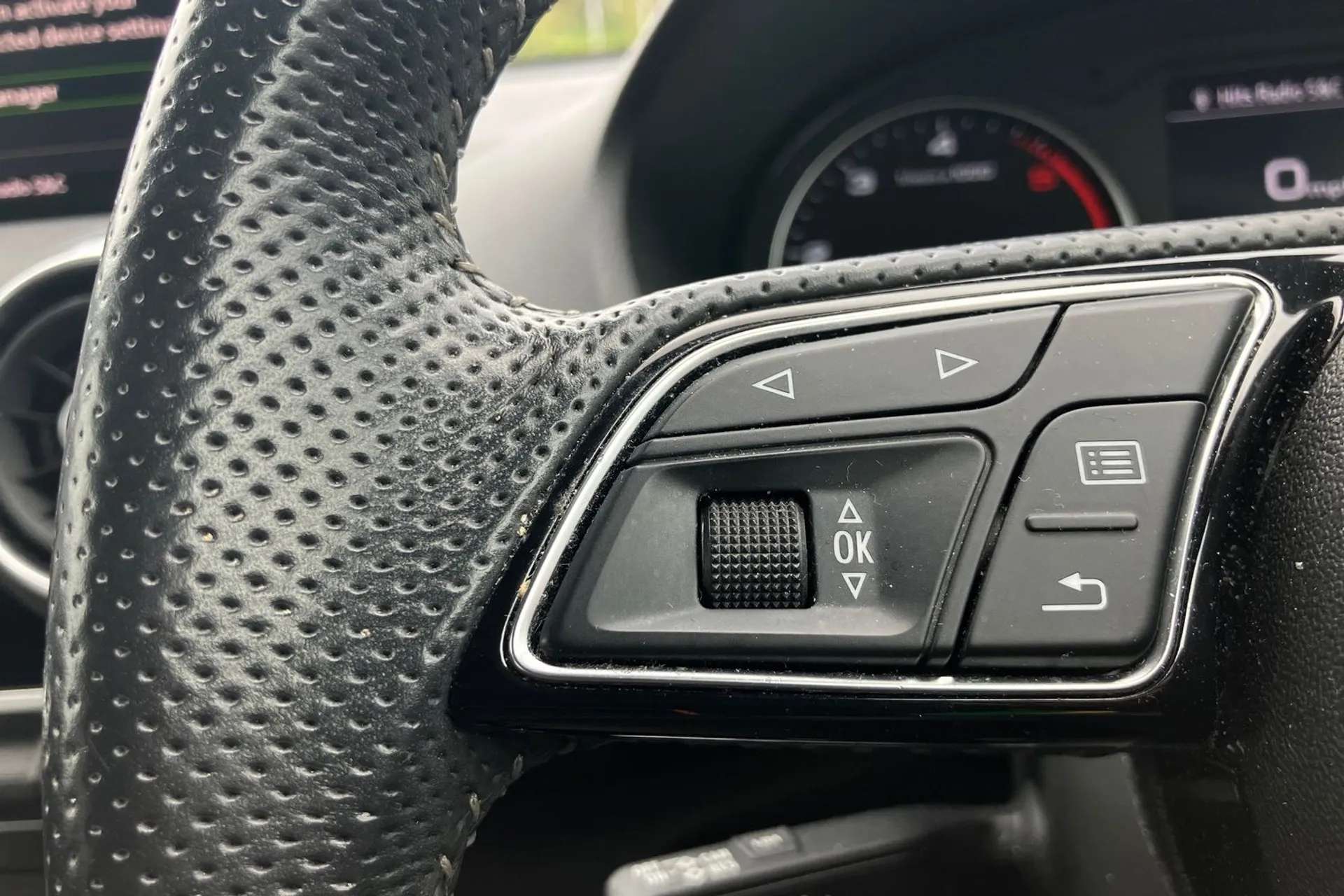 2020 AUDI Q2 2020 AUDI Q2