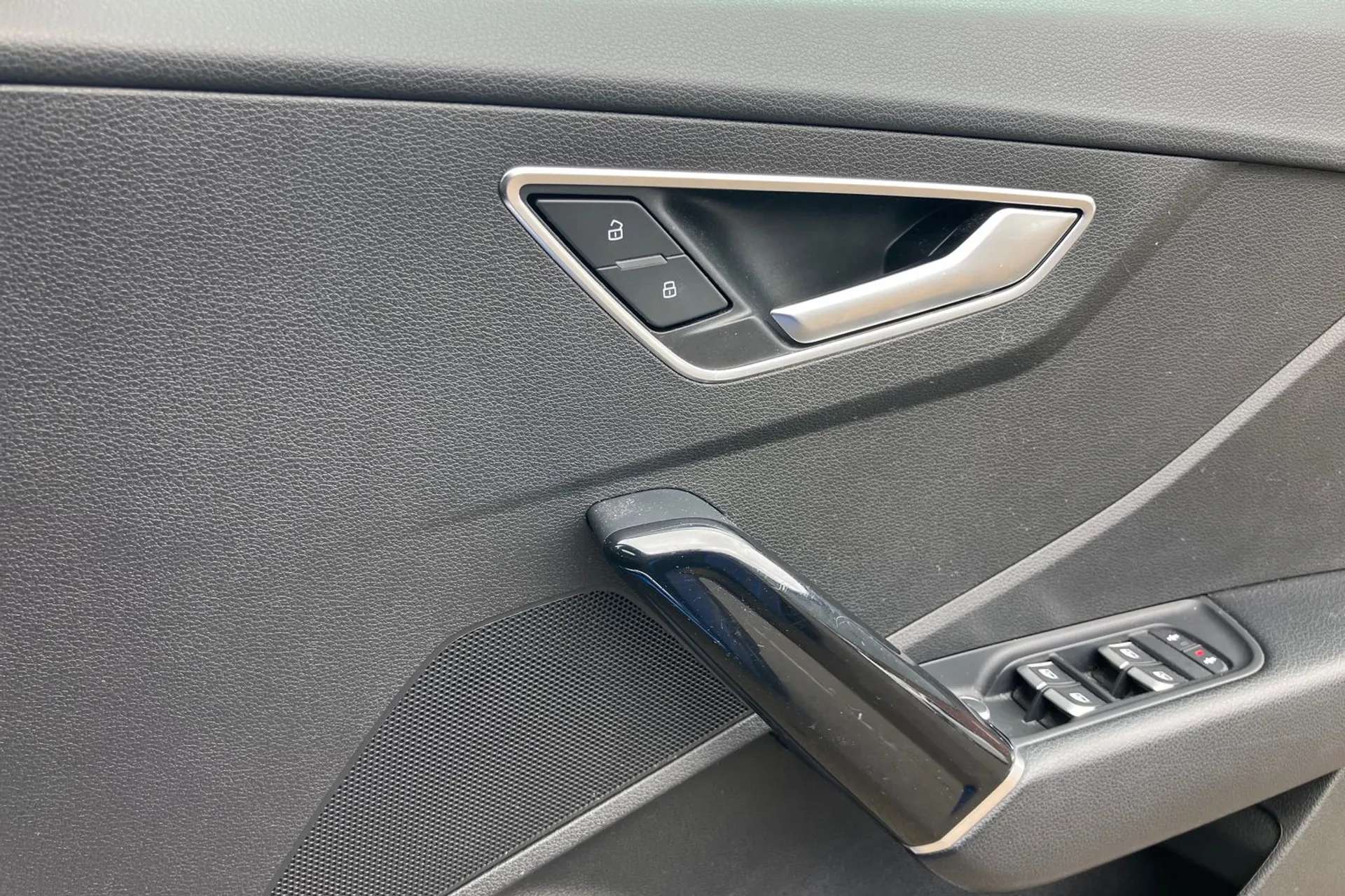 2020 AUDI Q2 2020 AUDI Q2