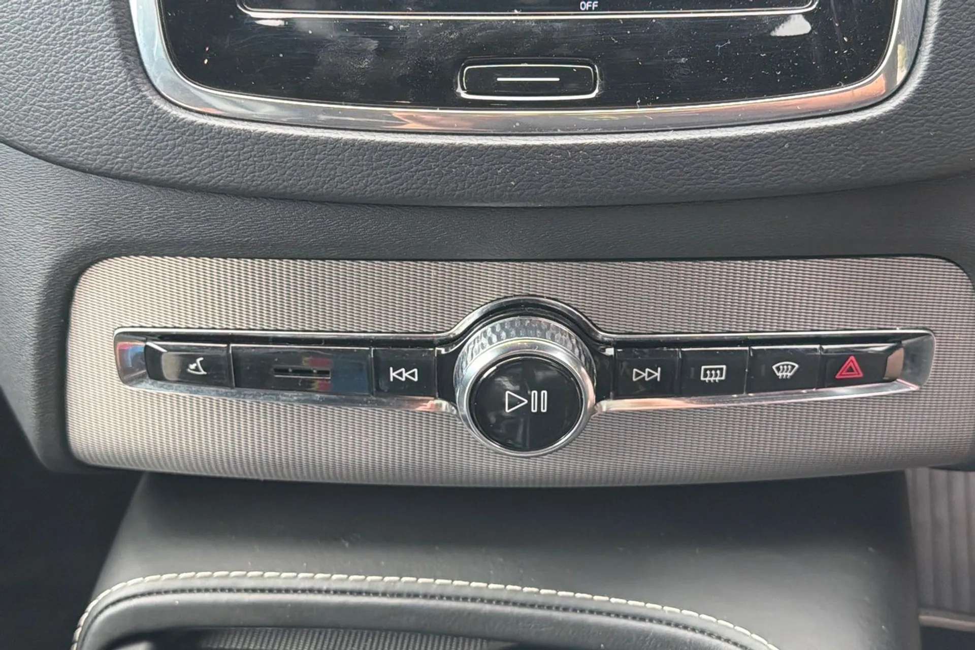 2019 VOLVO XC90 2019 VOLVO XC90