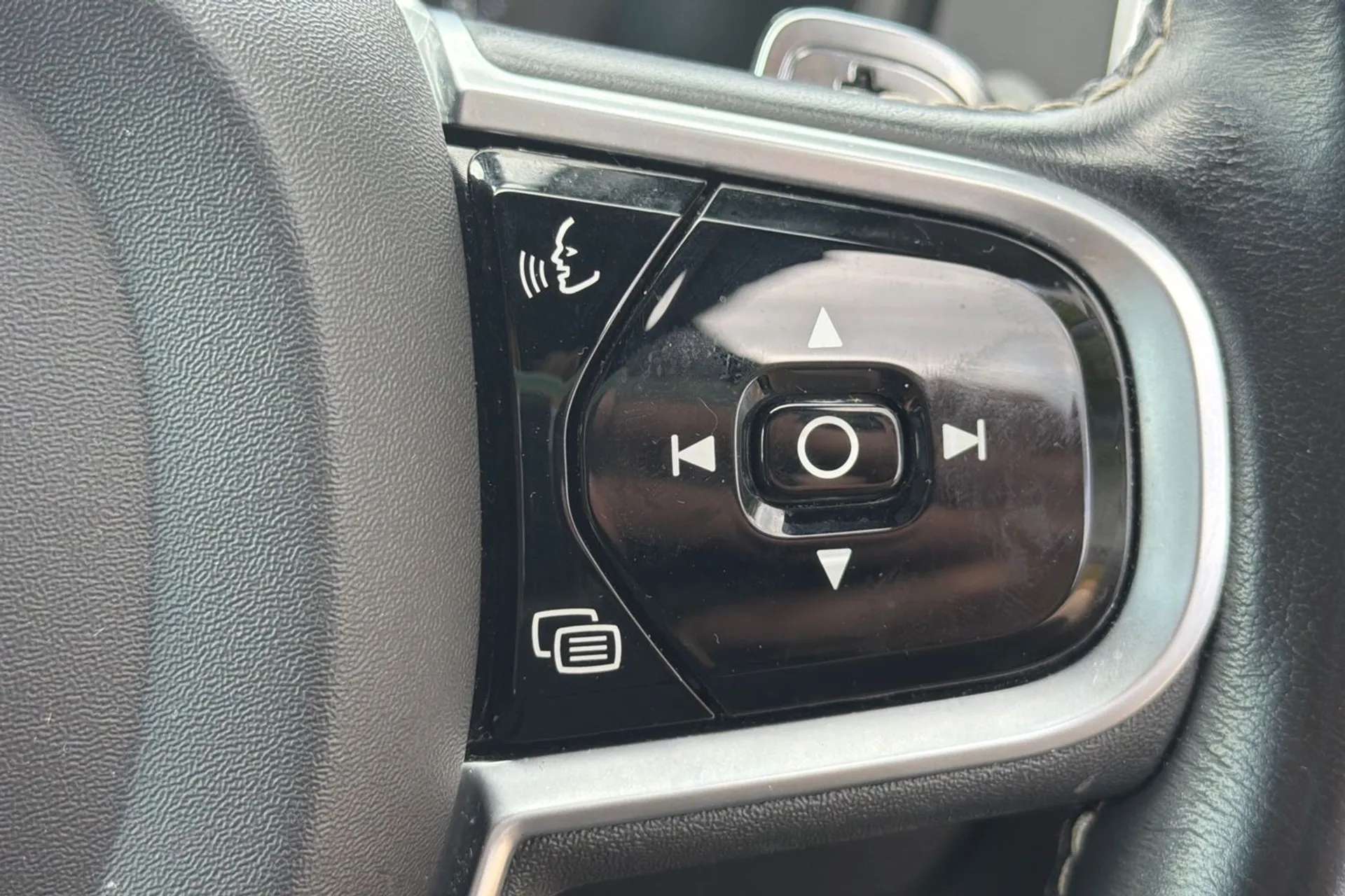 2019 VOLVO XC90 2019 VOLVO XC90