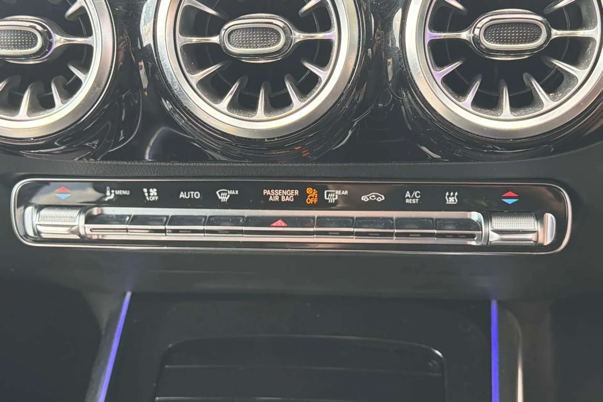 2023 MERCEDES-BENZ GLA 2023 MERCEDES-BENZ GLA