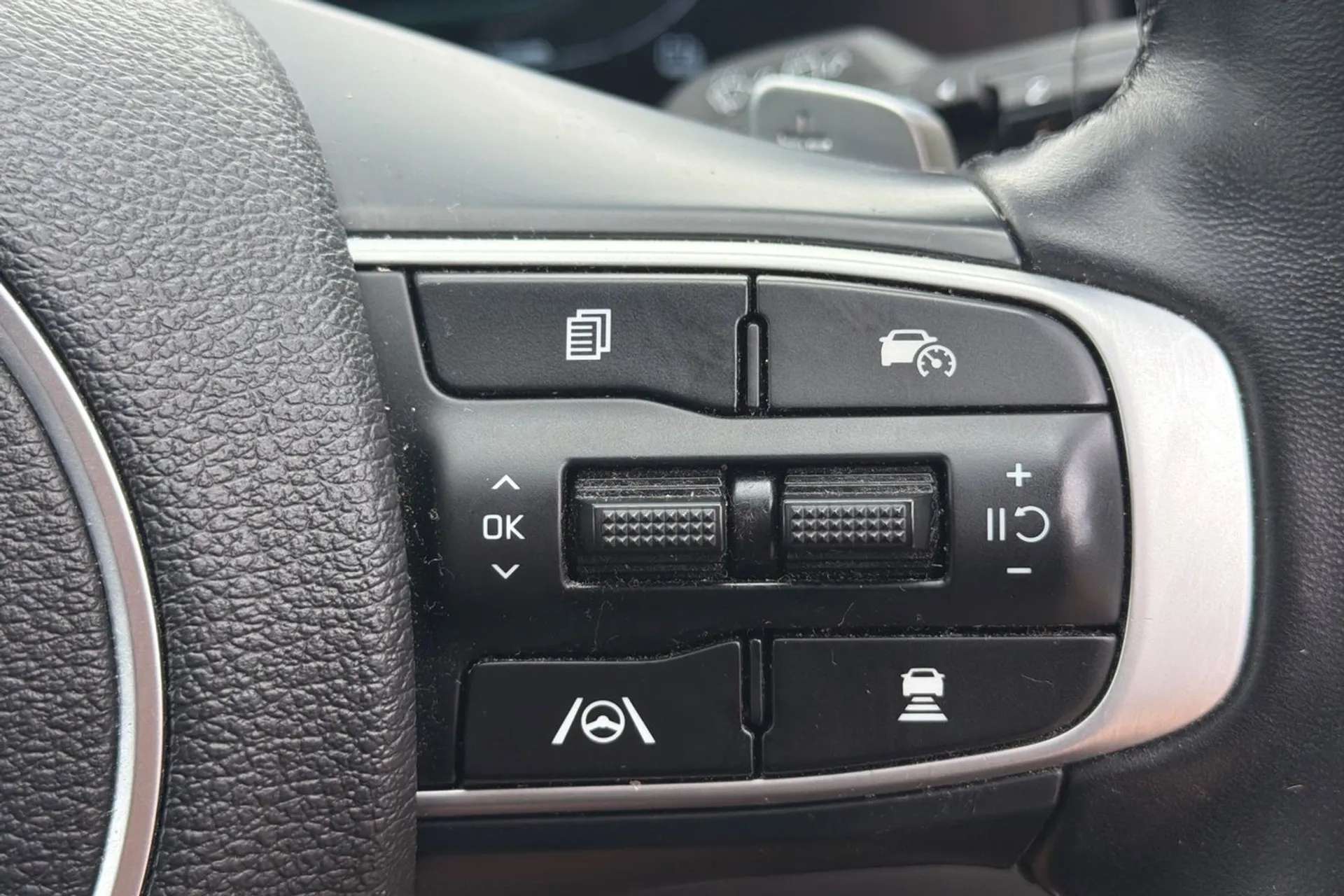 2023 KIA SPORTAGE 2023 KIA SPORTAGE