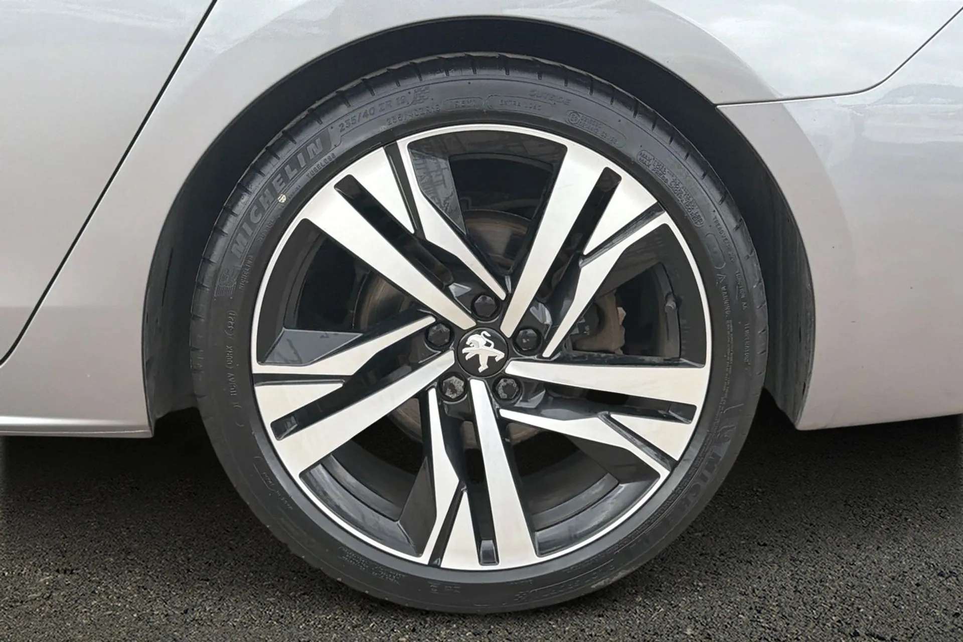 2019 PEUGEOT 508 2019 PEUGEOT 508