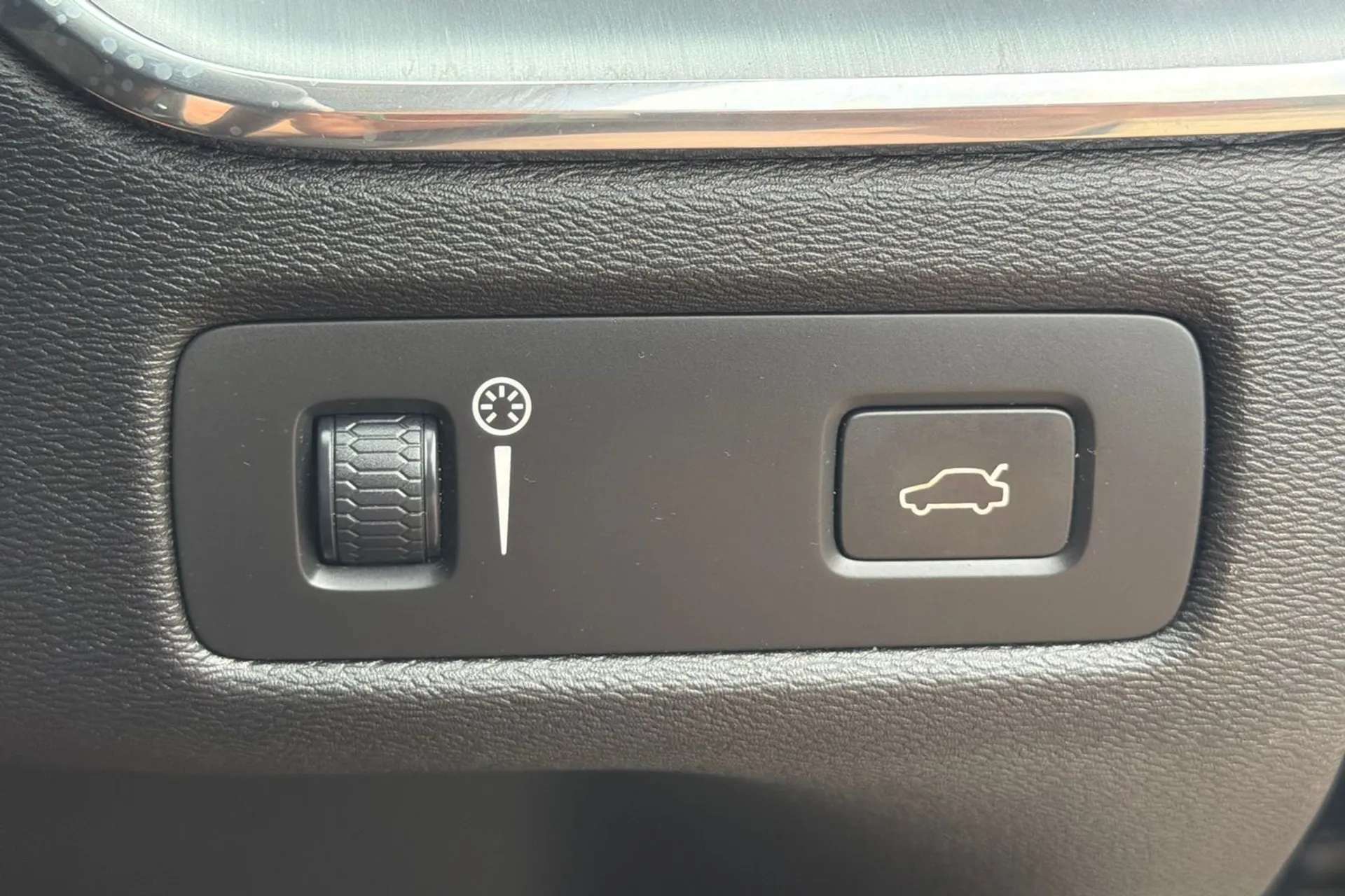 2019 VOLVO XC60 2019 VOLVO XC60