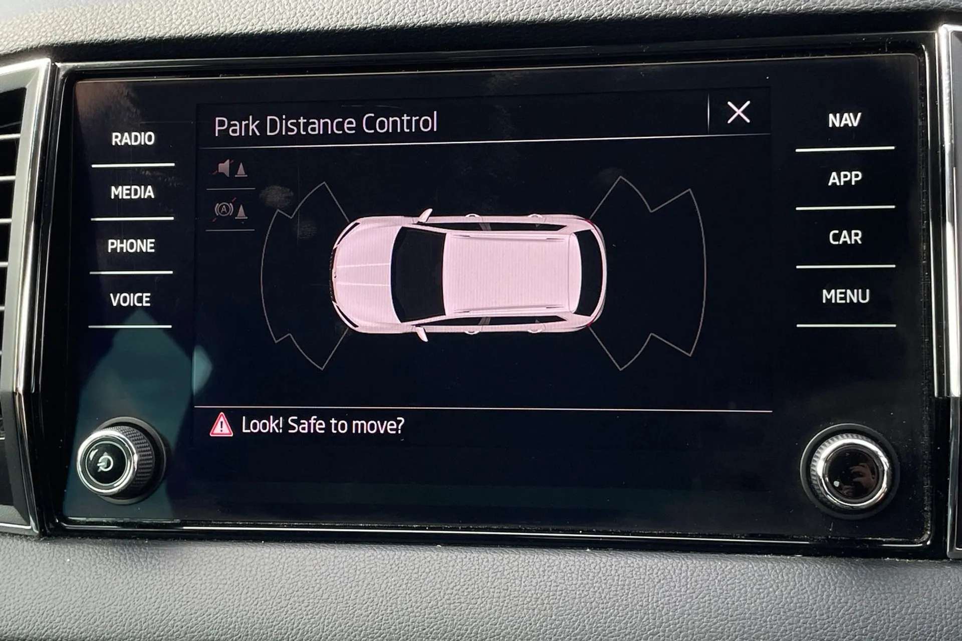 2020 SKODA KAROQ 2020 SKODA KAROQ