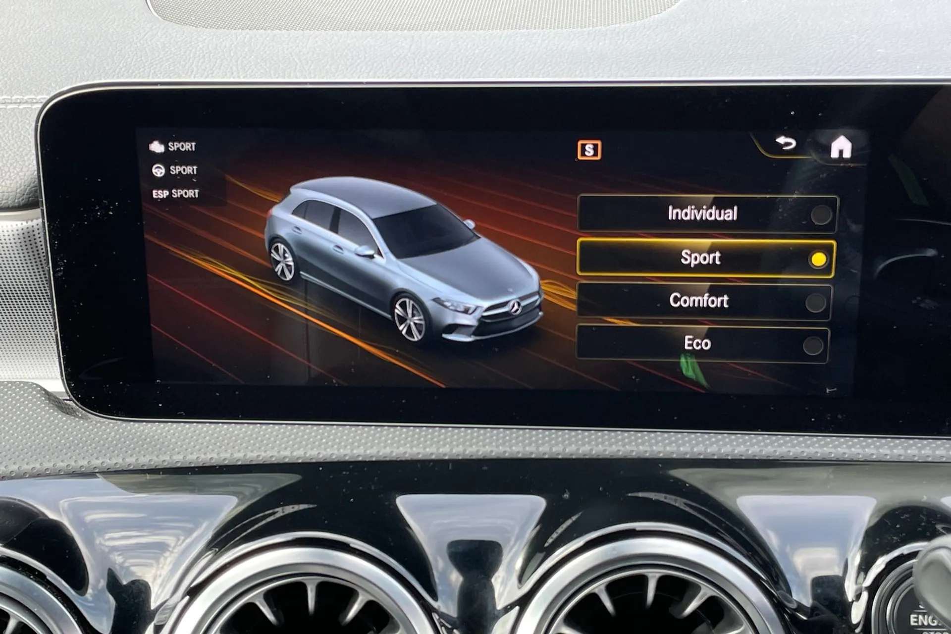 2022 MERCEDES-BENZ A CLASS 2022 MERCEDES-BENZ A CLASS