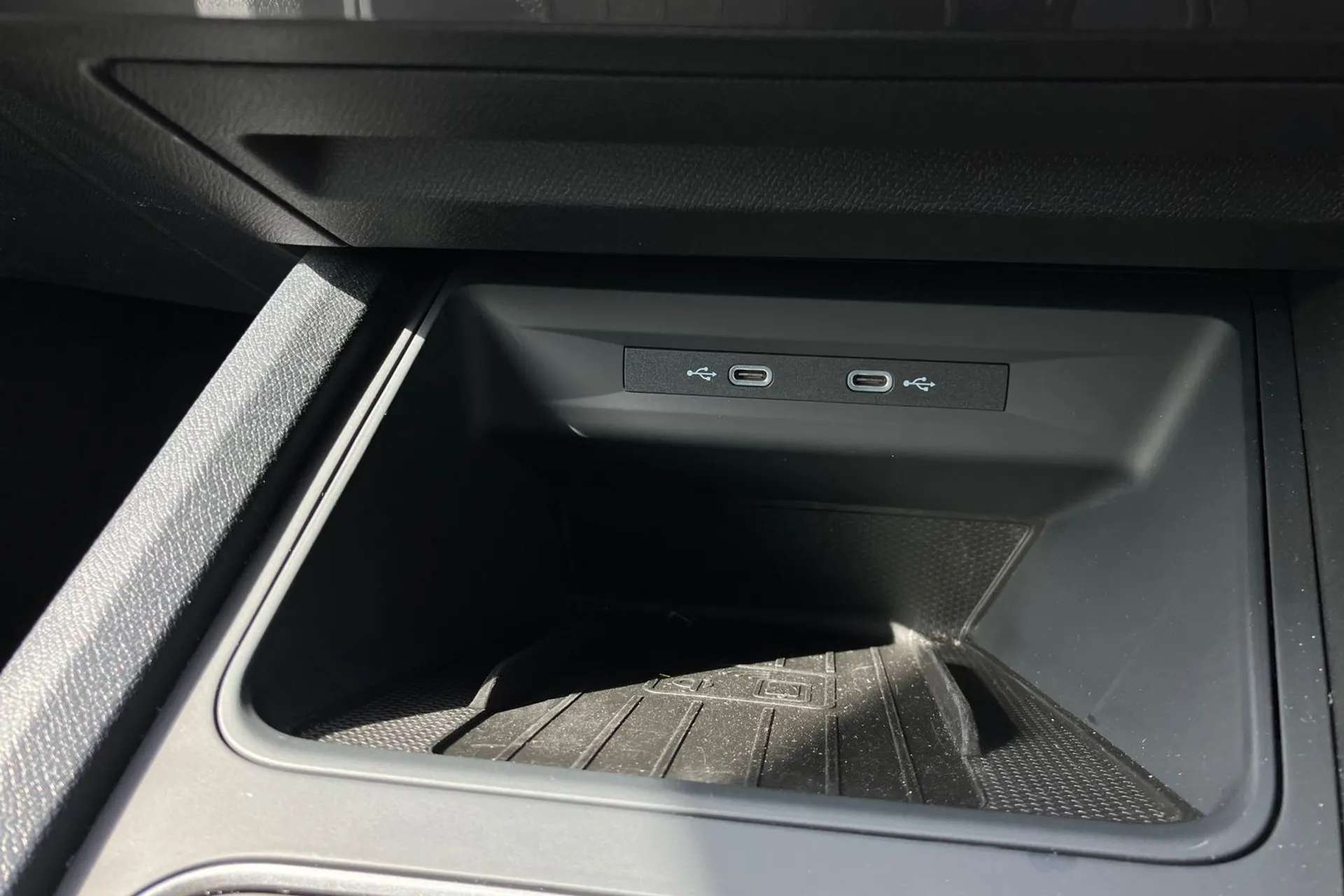 2023 CUPRA FORMENTOR 2023 CUPRA FORMENTOR