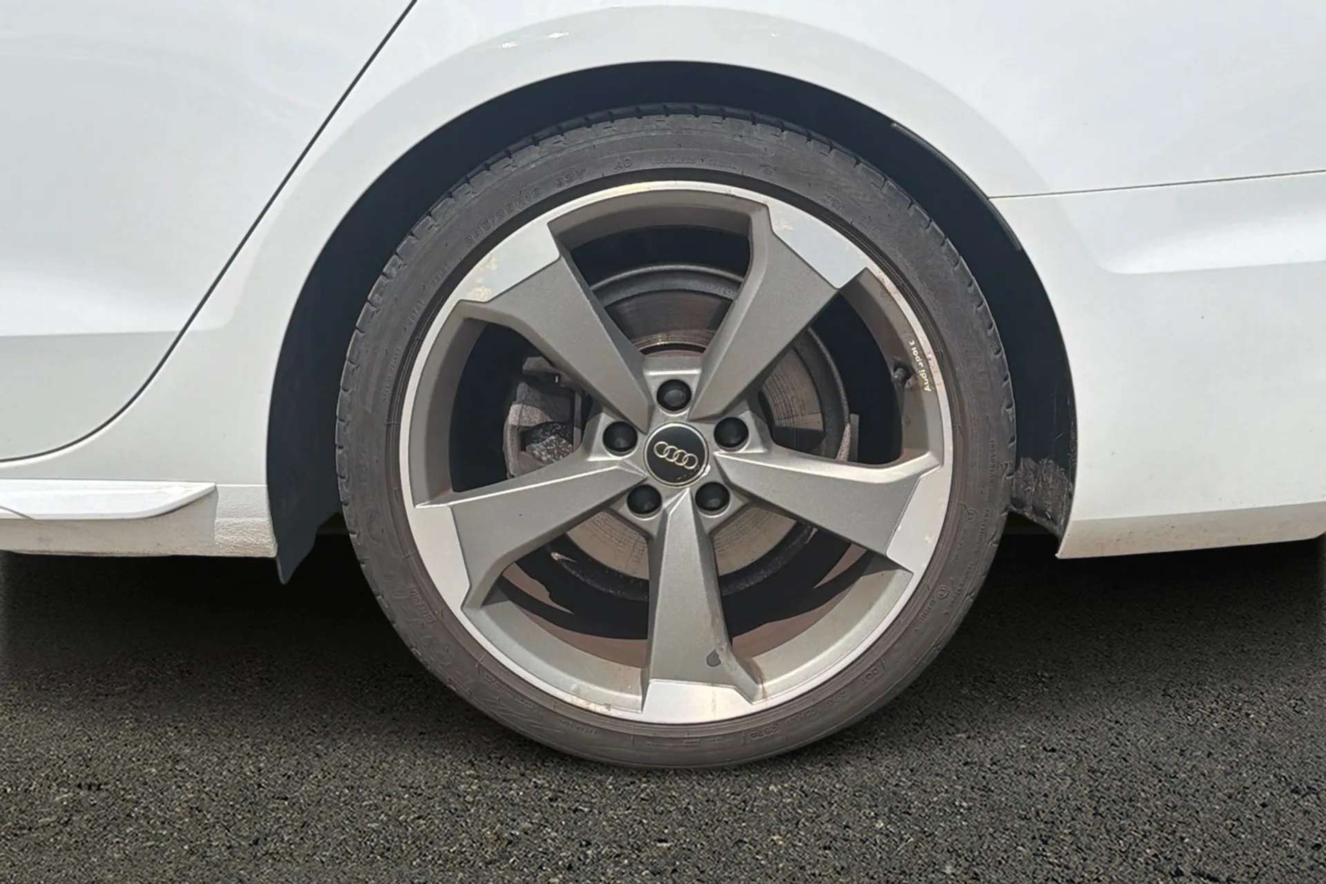 2019 AUDI A4 2019 AUDI A4