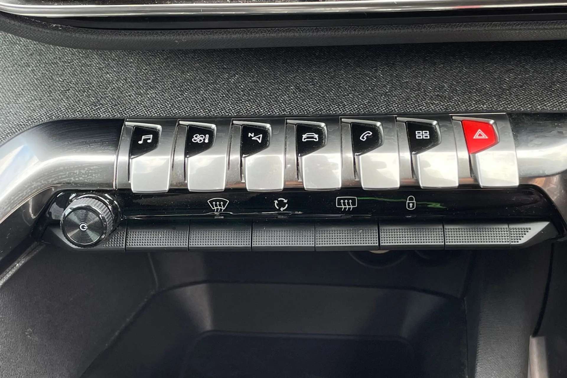 2020 PEUGEOT 3008 2020 PEUGEOT 3008