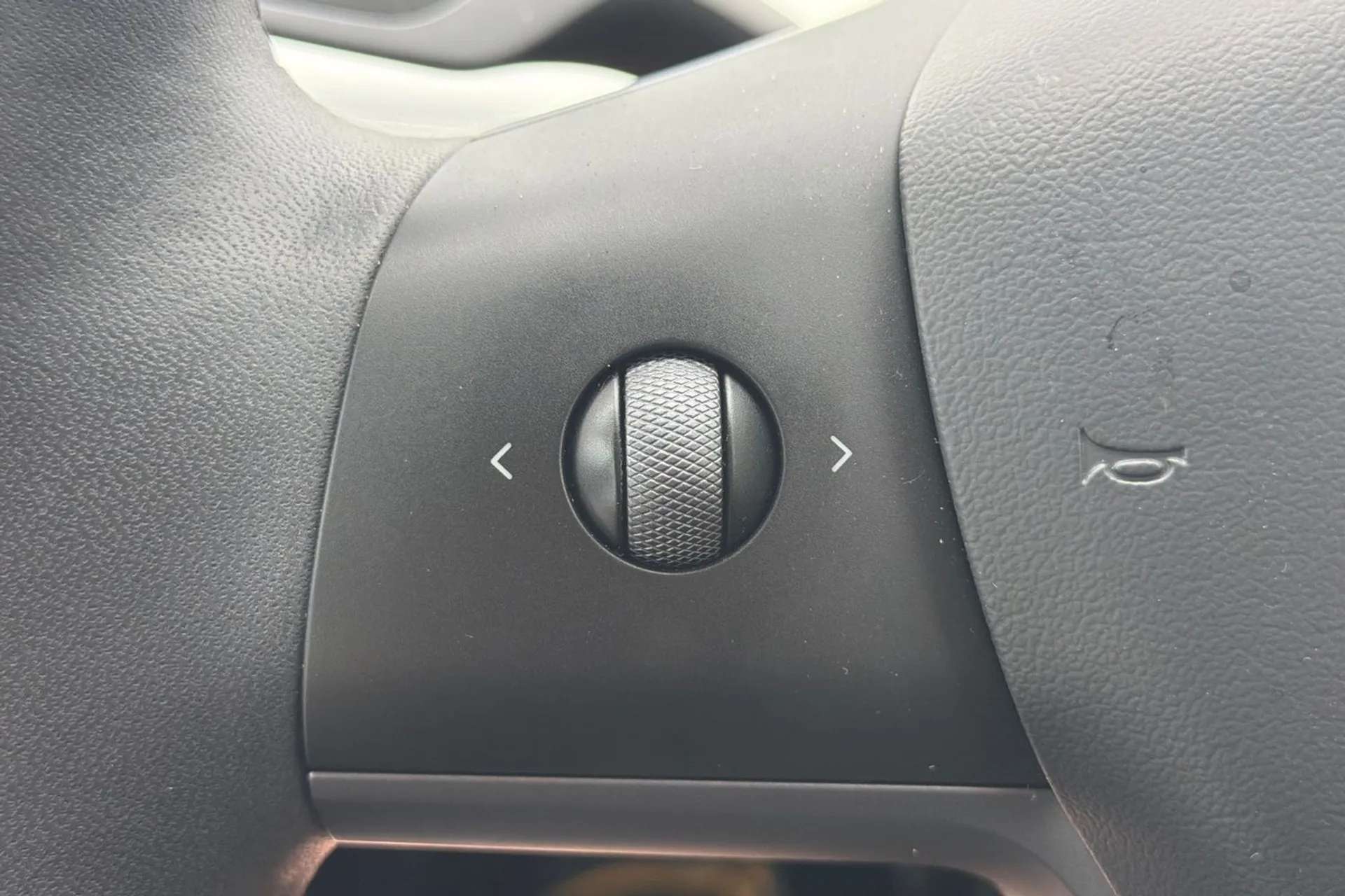 2023 TESLA MODEL 3 2023 TESLA MODEL 3