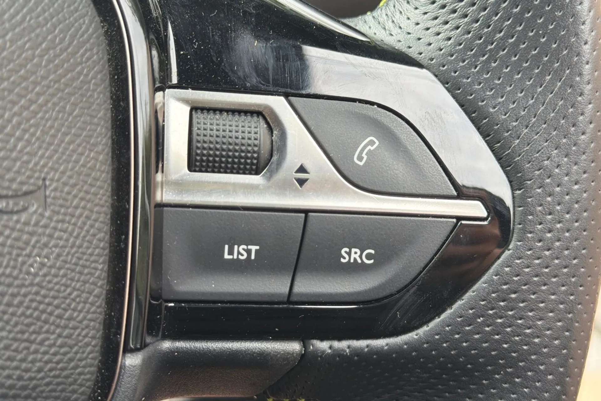 2022 PEUGEOT 208 2022 PEUGEOT 208