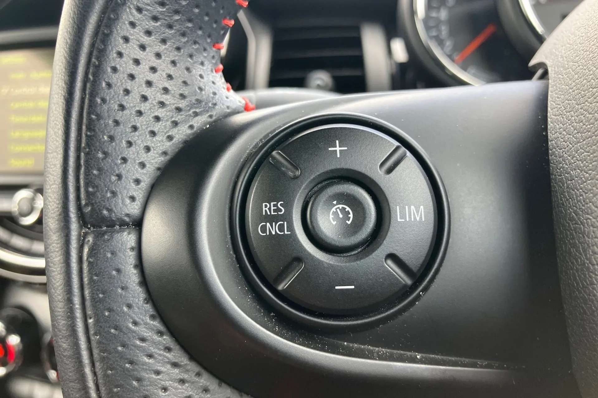 2018 MINI HATCH 2018 MINI HATCH