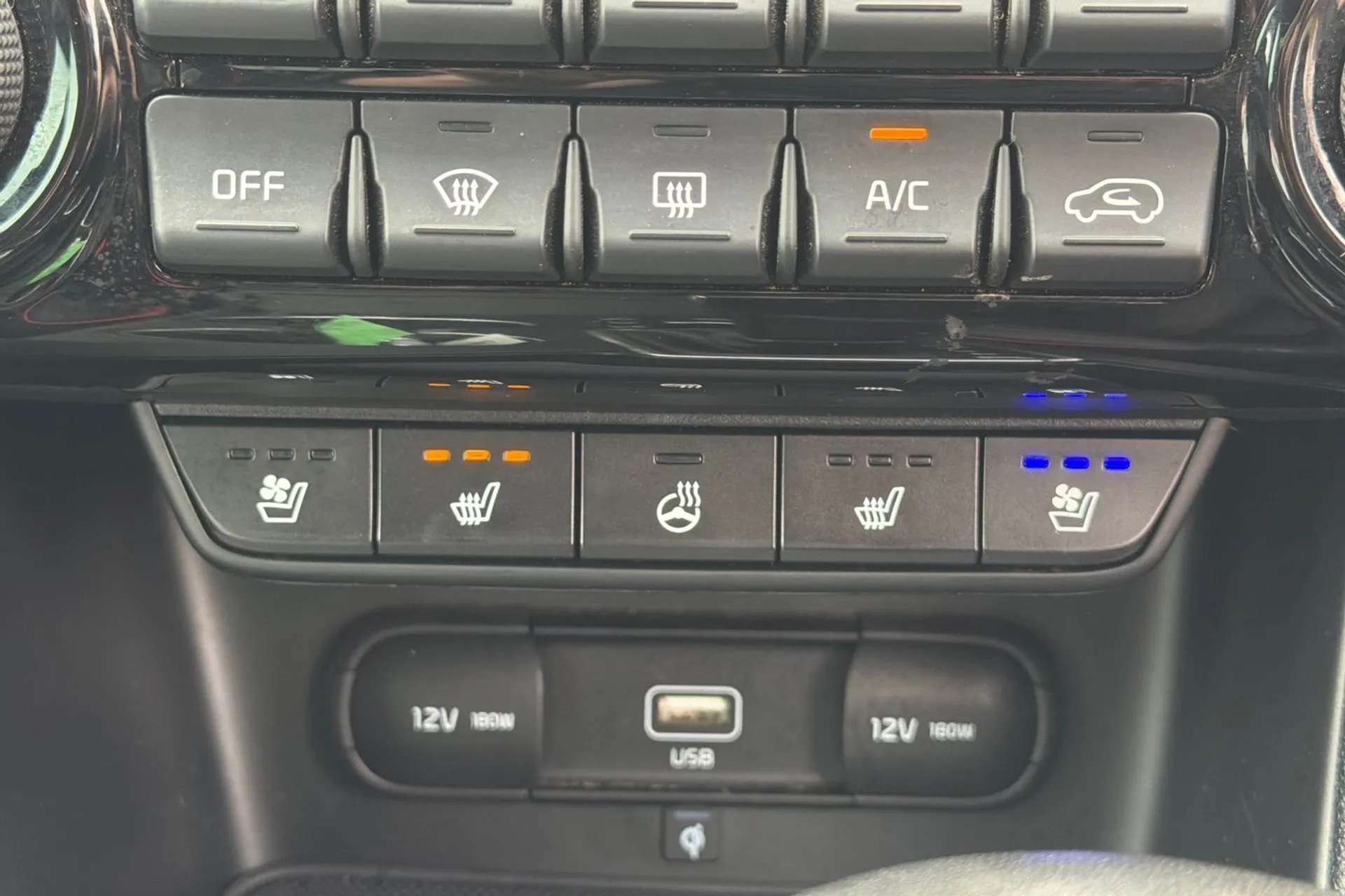 2021 KIA SPORTAGE 2021 KIA SPORTAGE