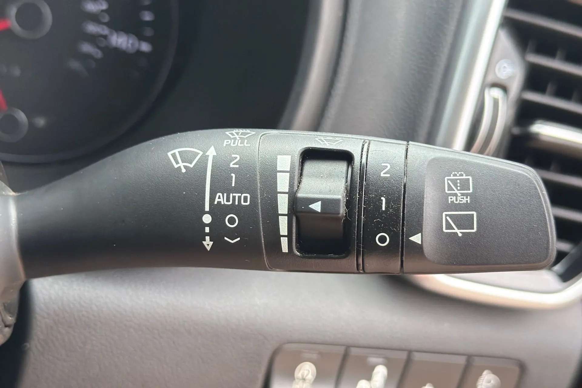 2021 KIA SPORTAGE 2021 KIA SPORTAGE