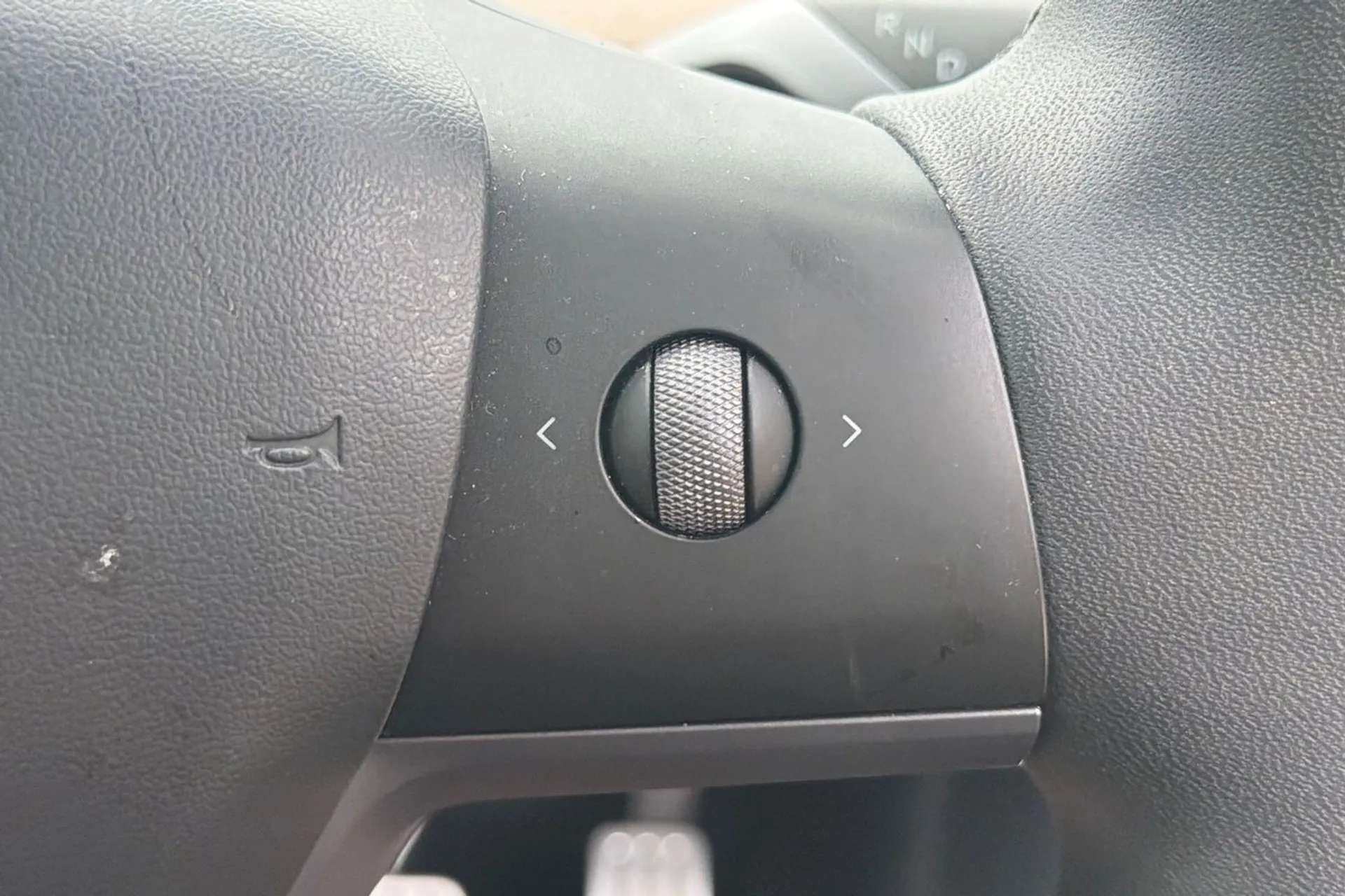 2024 TESLA MODEL Y 2024 TESLA MODEL Y