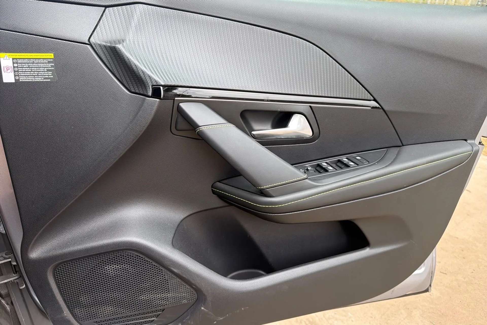 2022 PEUGEOT 208 2022 PEUGEOT 208