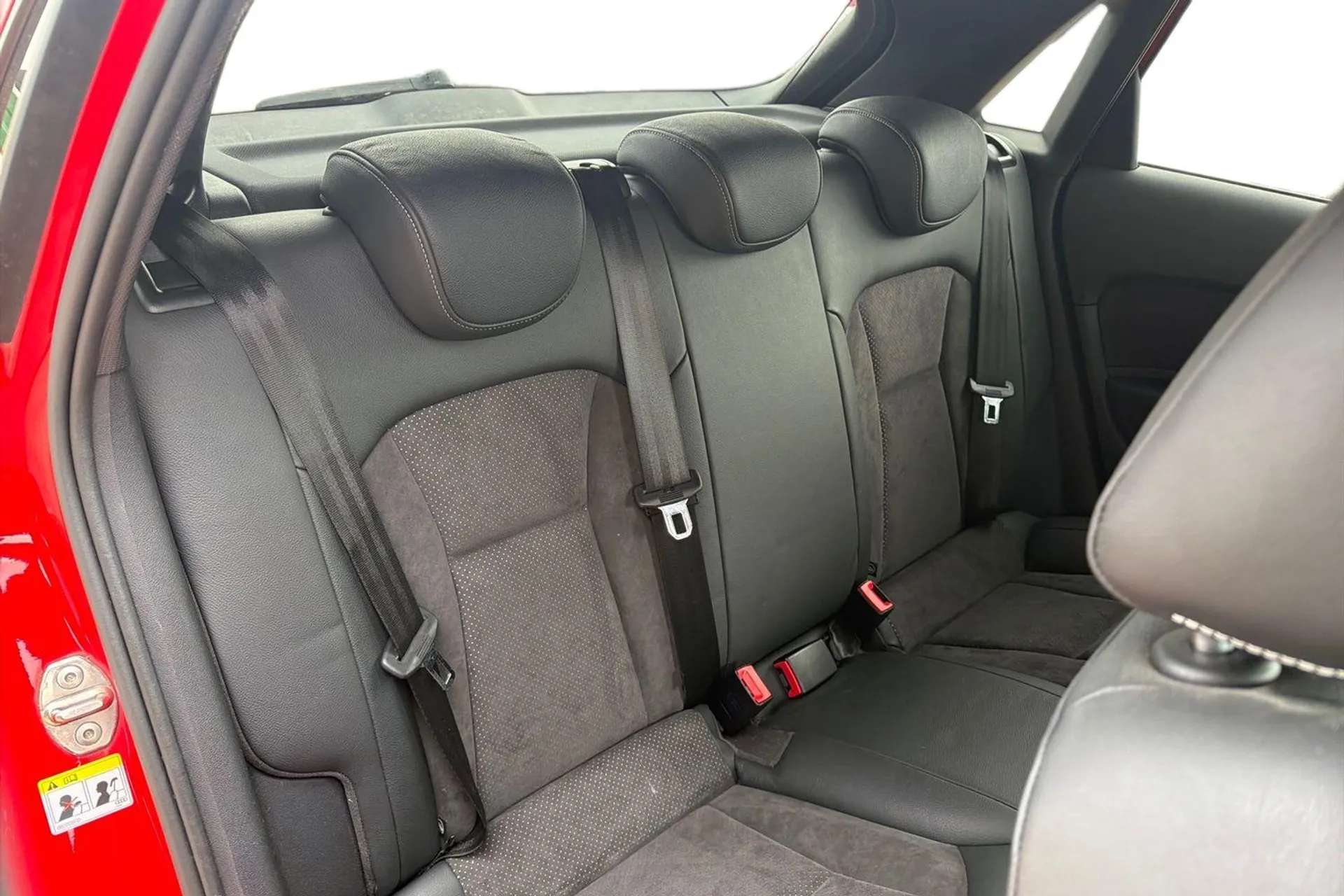 2018 AUDI A1 2018 AUDI A1