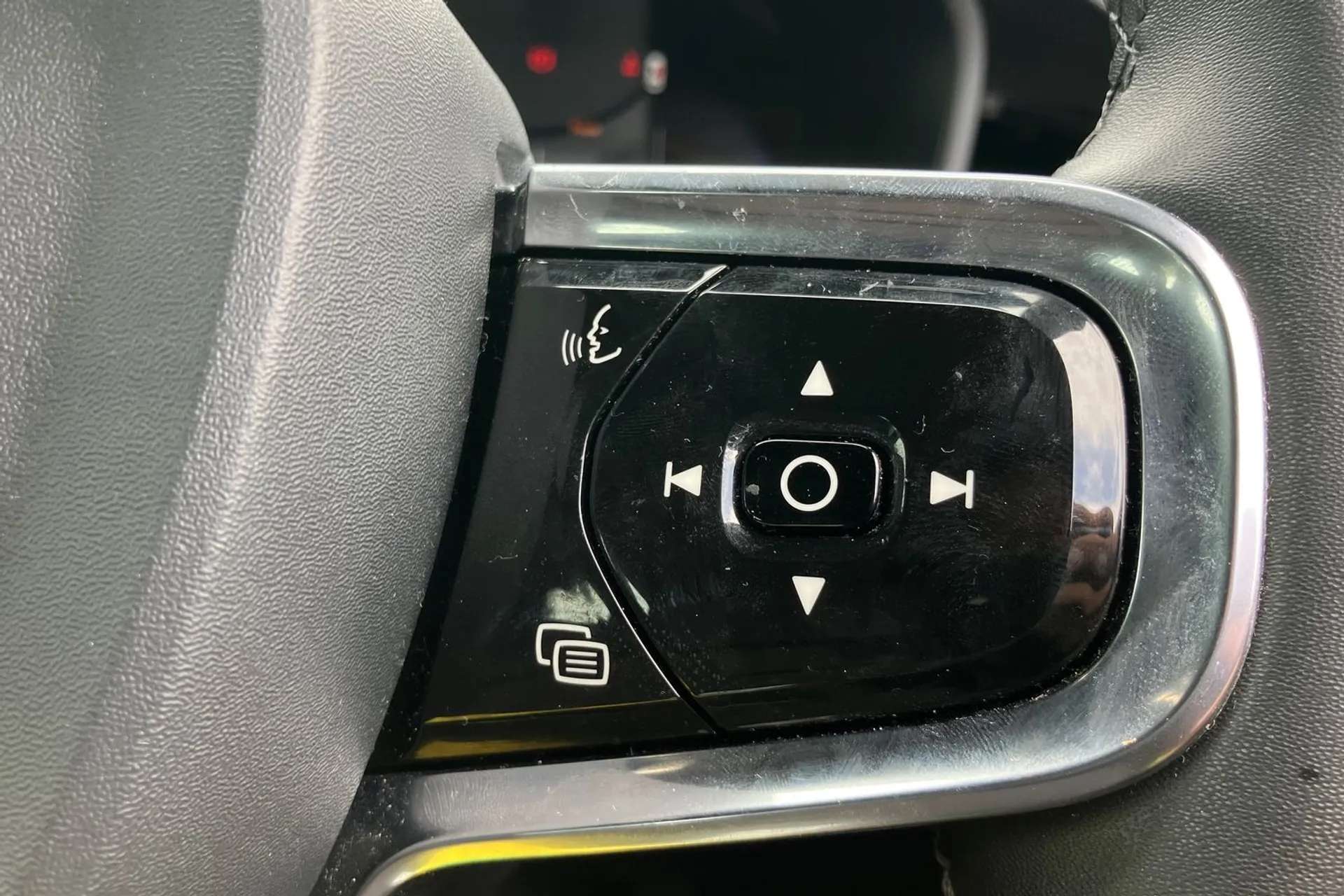 2022 POLESTAR 2 2022 POLESTAR 2