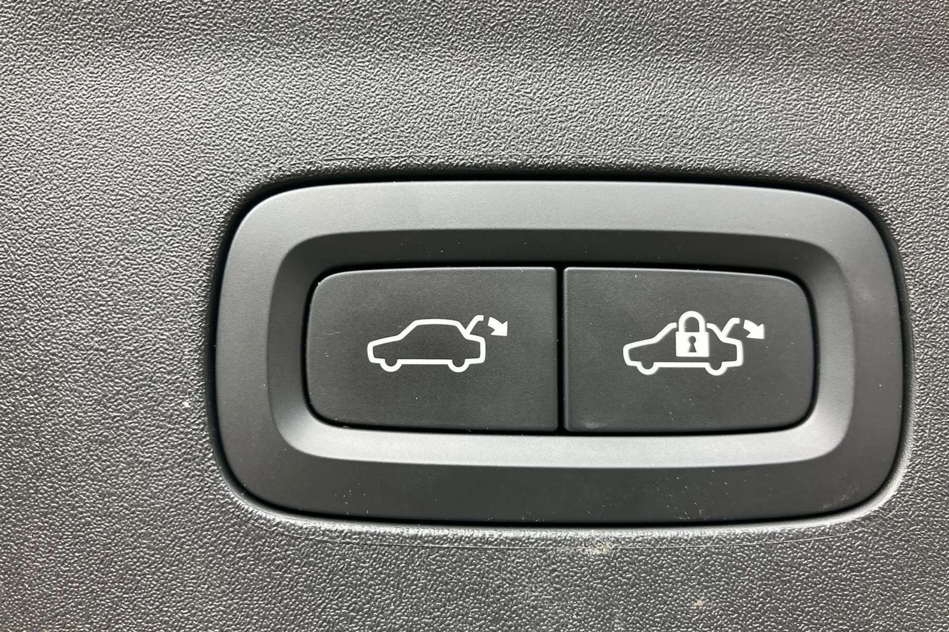 2022 POLESTAR 2 2022 POLESTAR 2
