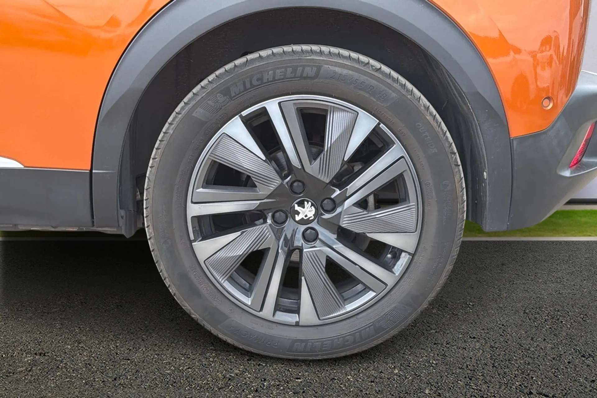 2021 PEUGEOT 2008 2021 PEUGEOT 2008