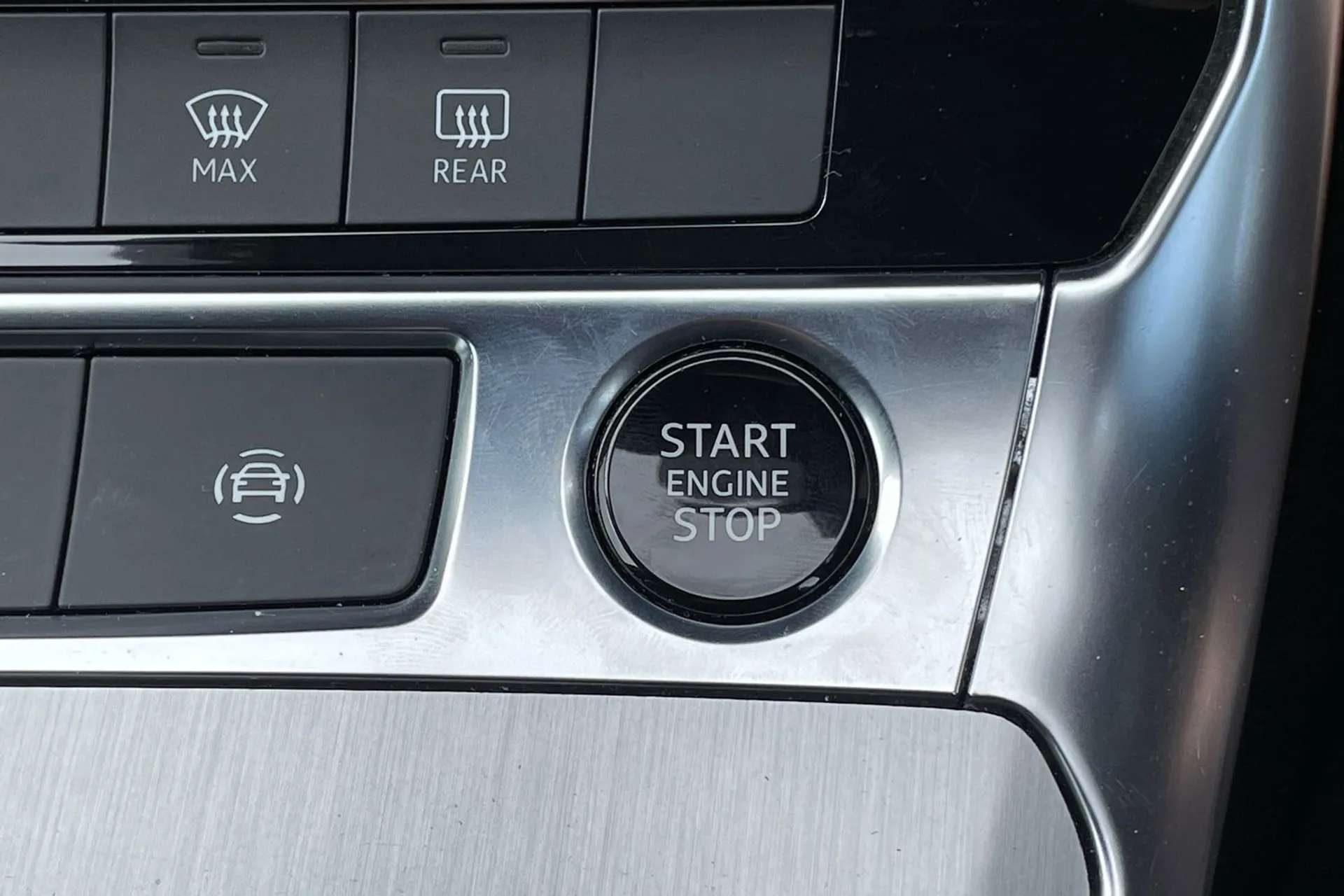 2021 AUDI A6 2021 AUDI A6