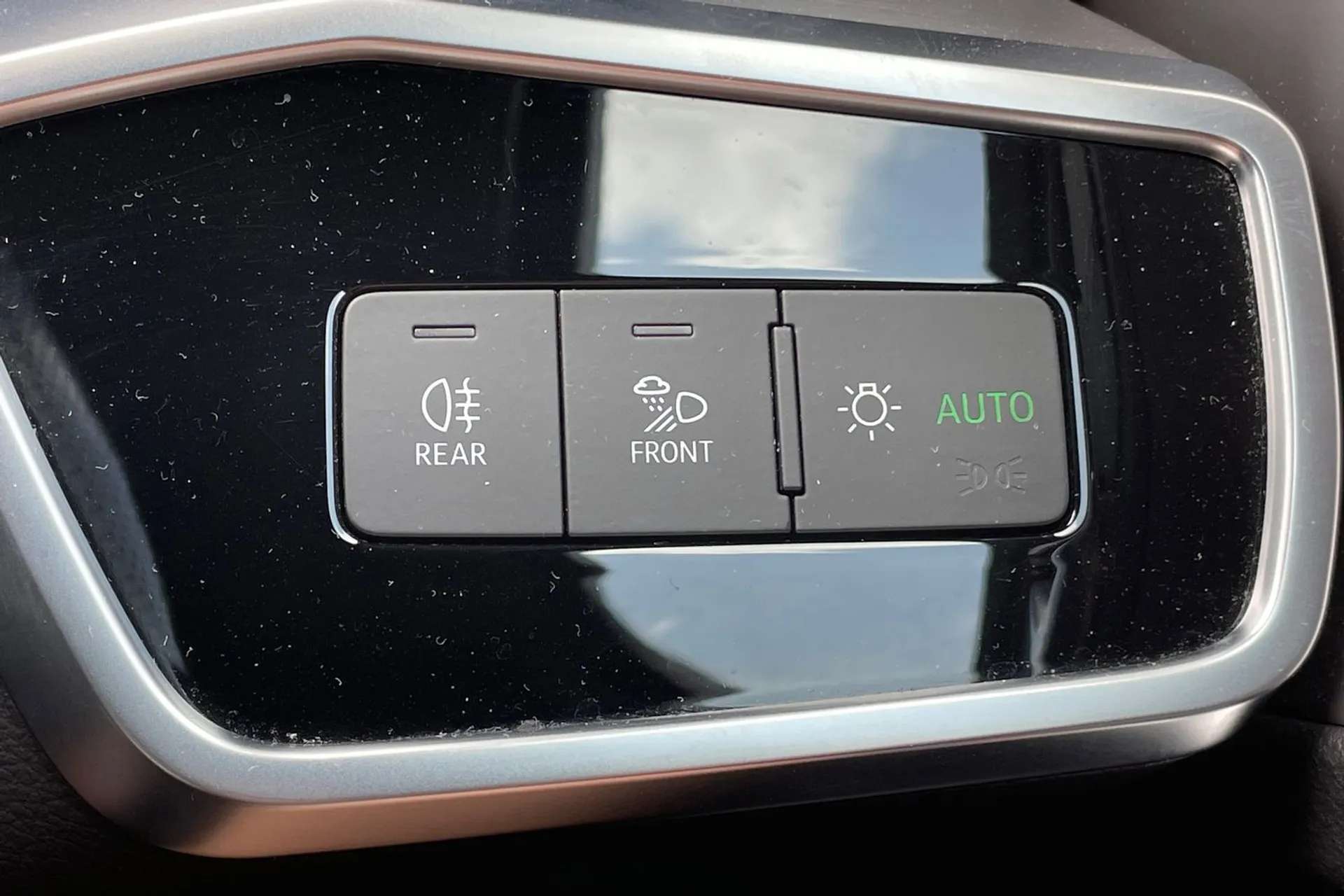 2021 AUDI A6 2021 AUDI A6