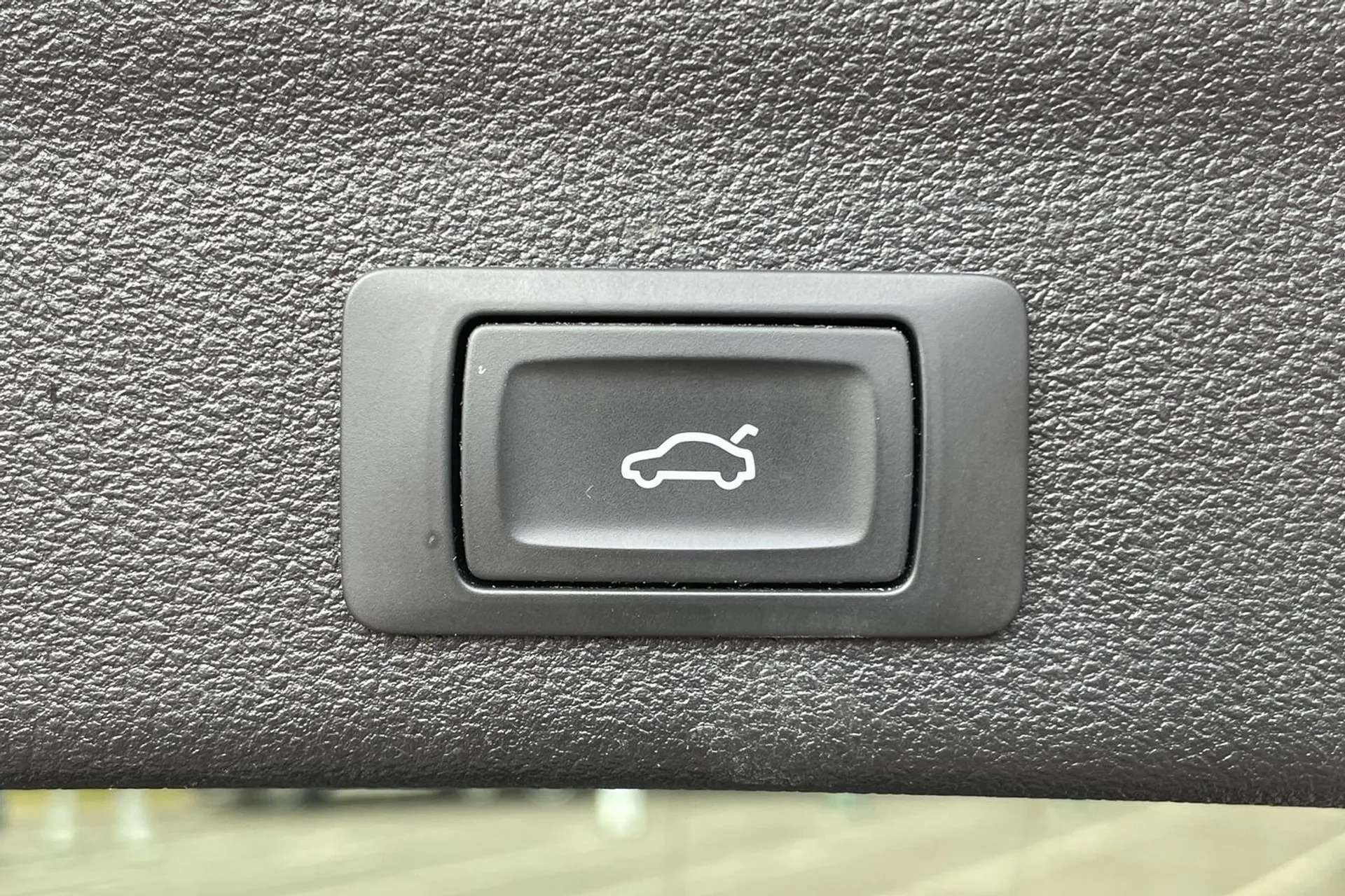 2021 AUDI A6 2021 AUDI A6