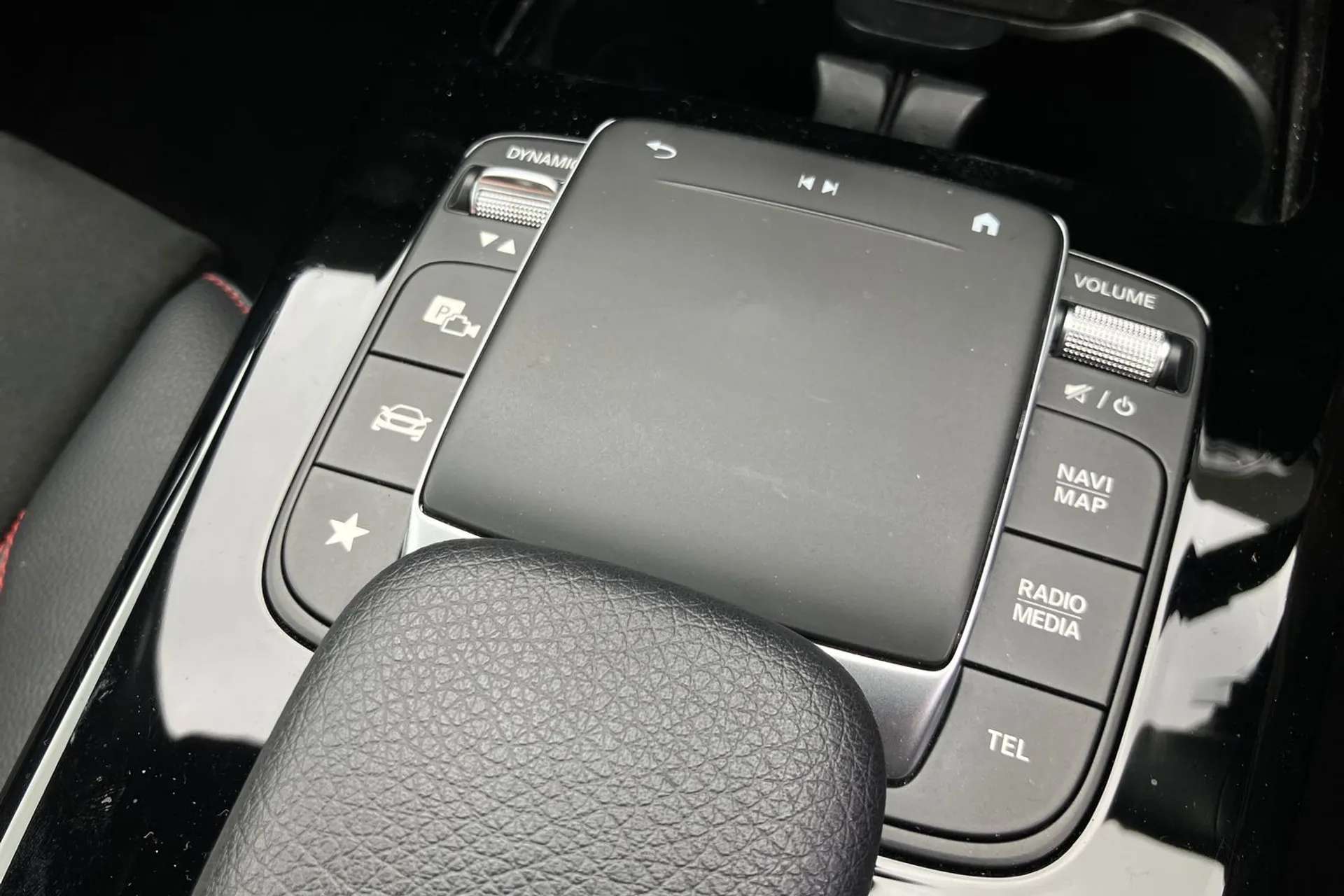 2020 MERCEDES-BENZ A CLASS 2020 MERCEDES-BENZ A CLASS