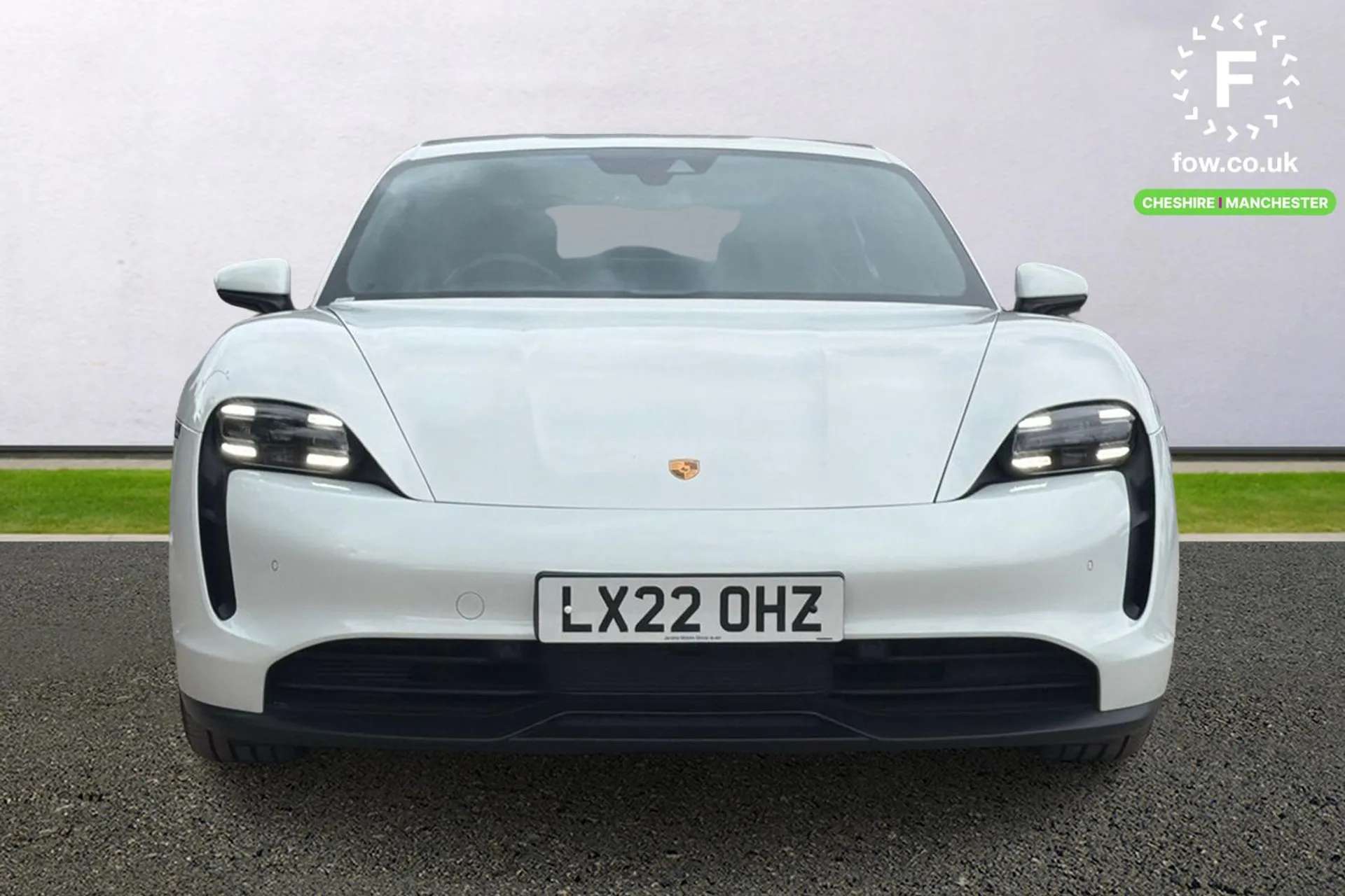2022 PORSCHE TAYCAN 2022 PORSCHE TAYCAN