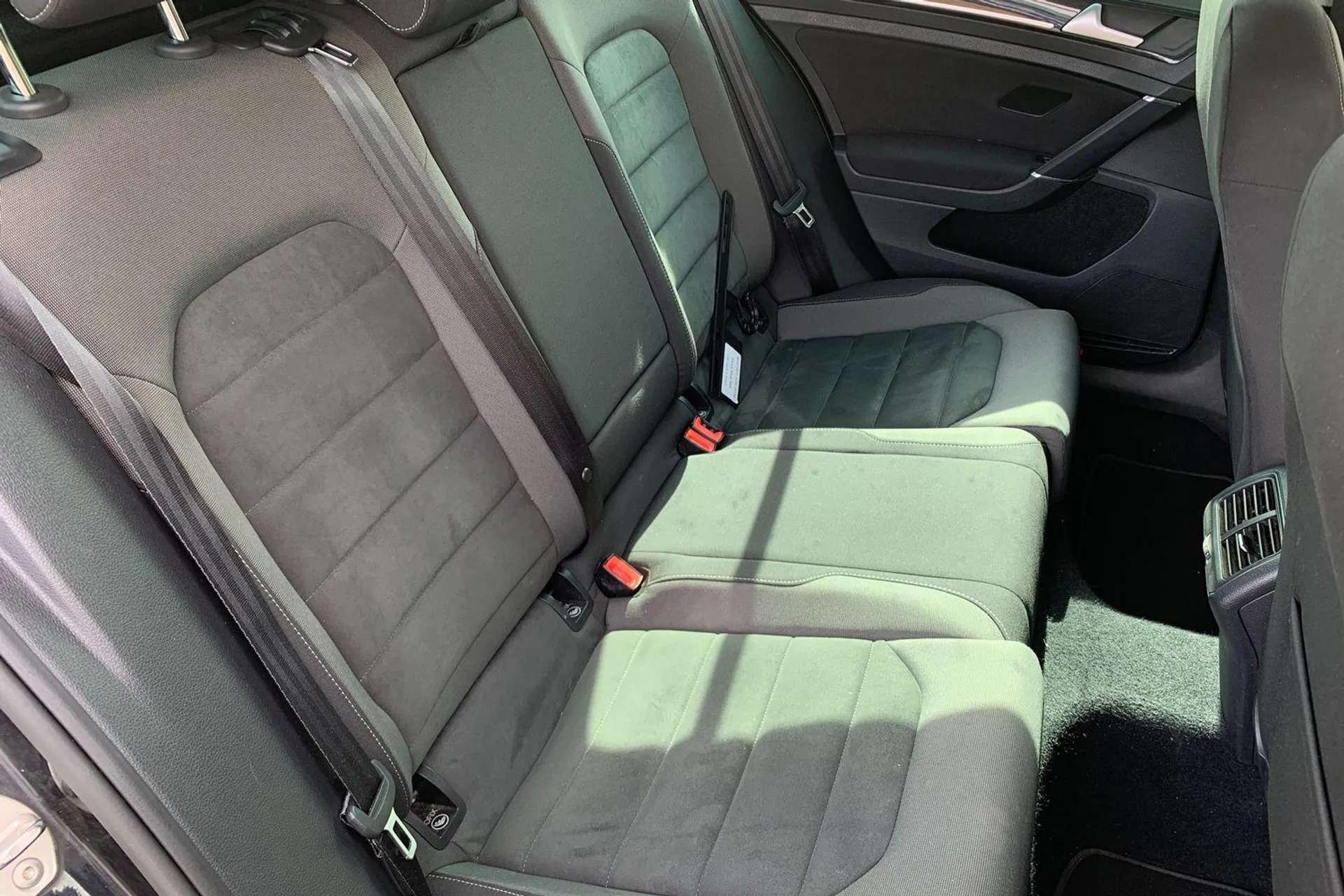 2018 VOLKSWAGEN GOLF 2018 VOLKSWAGEN GOLF