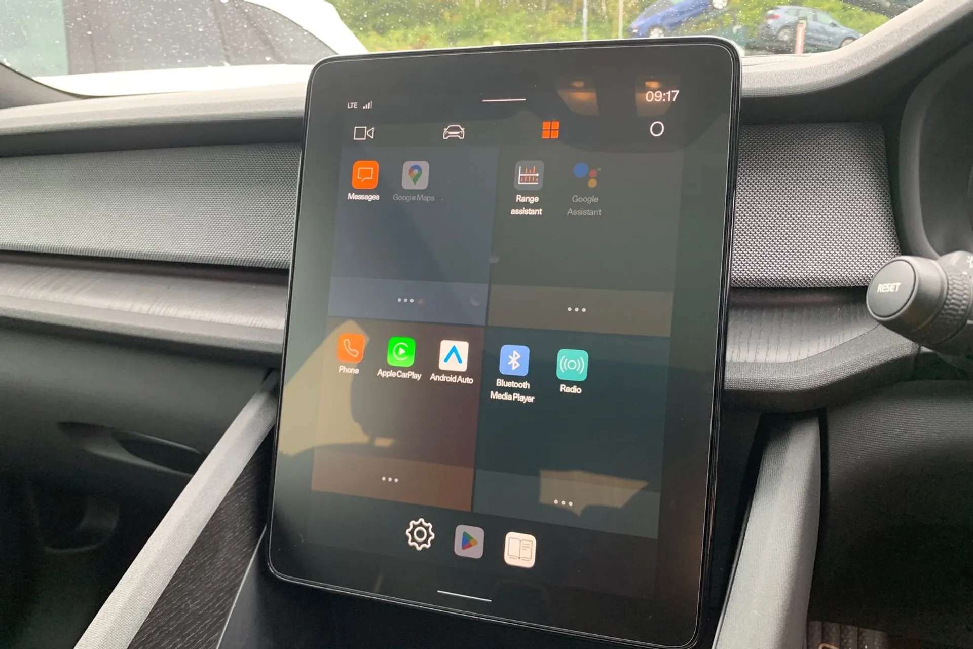 2021 POLESTAR 2 2021 POLESTAR 2