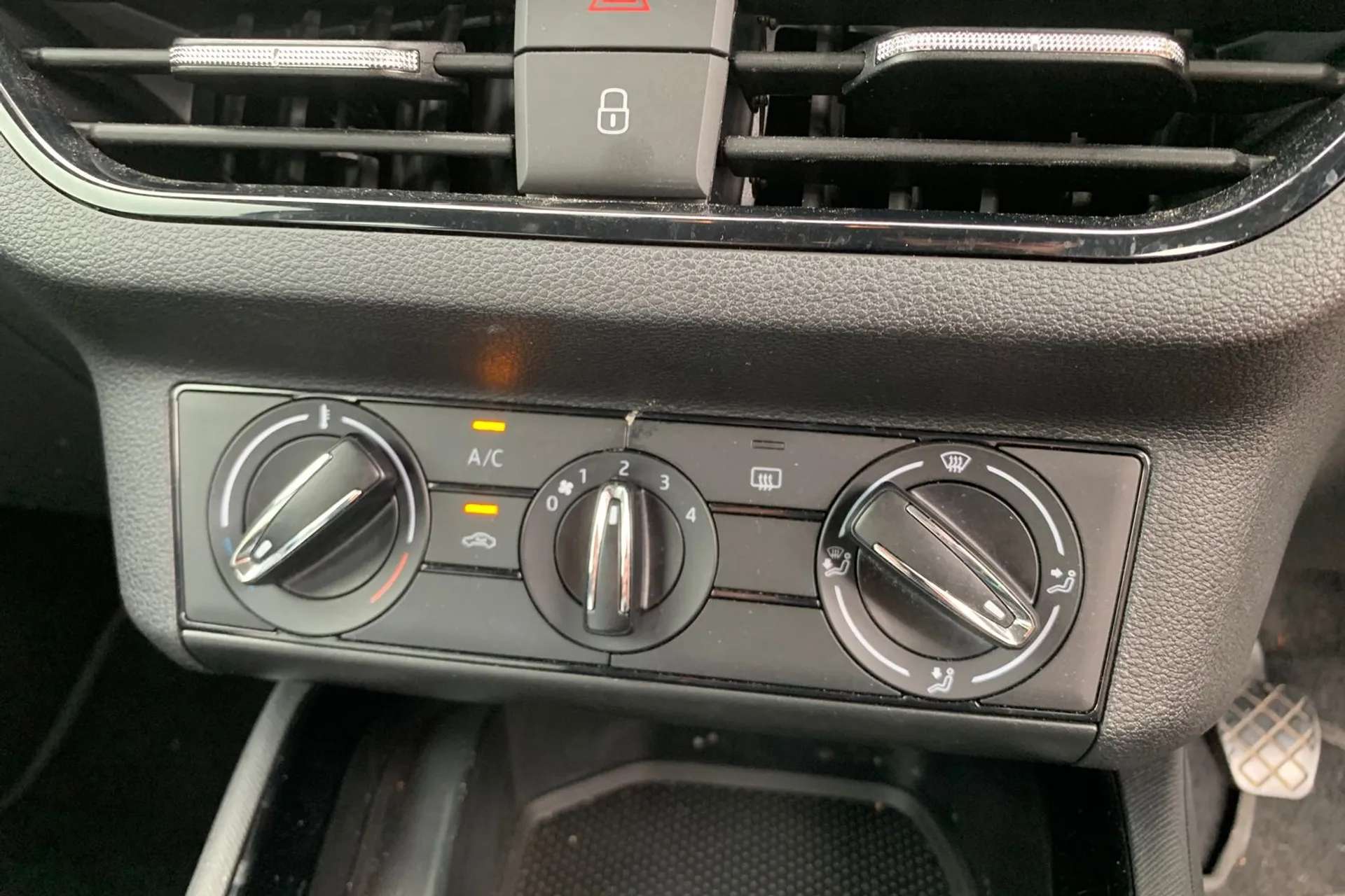 2021 SKODA KAMIQ 2021 SKODA KAMIQ