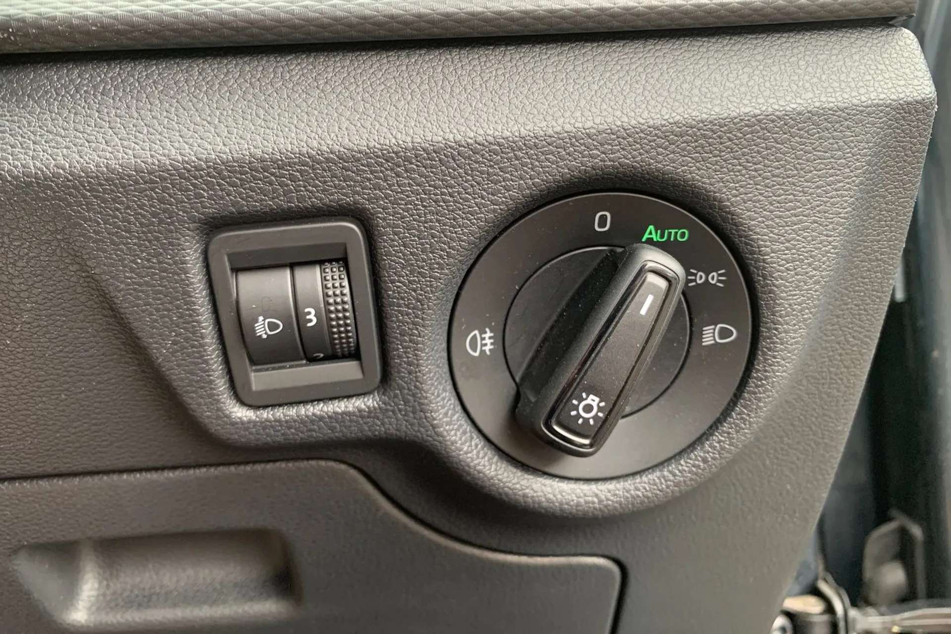2021 SKODA KAMIQ 2021 SKODA KAMIQ