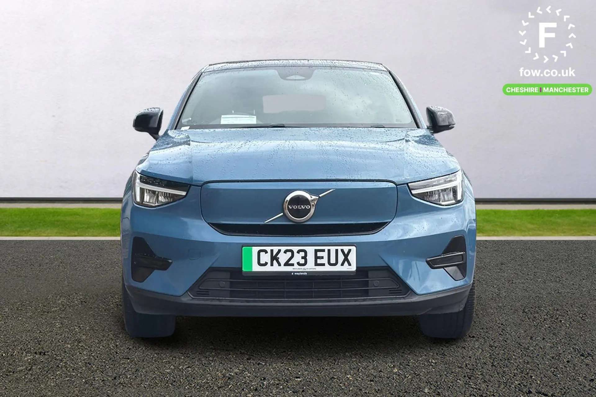 2023 VOLVO C40 2023 VOLVO C40