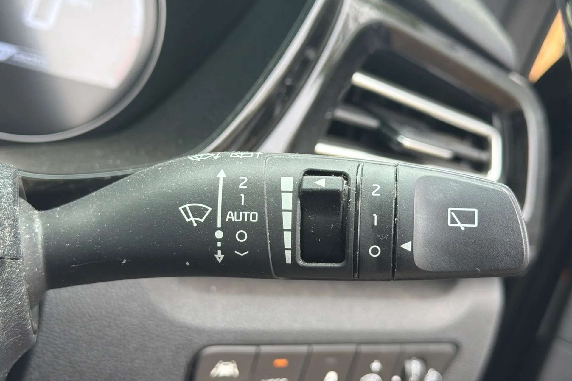 2021 KIA E-NIRO 2021 KIA E-NIRO