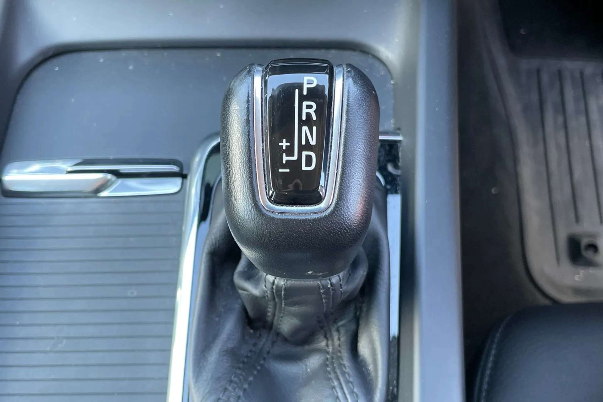 2018 VOLVO V60 2018 VOLVO V60