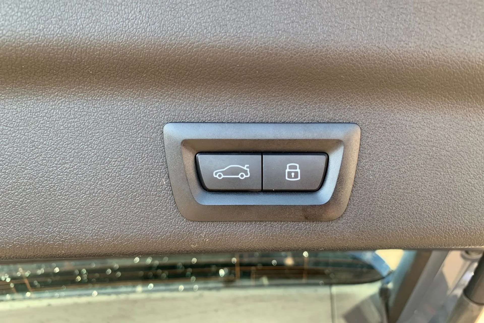 2024 BMW IX1 2024 BMW IX1