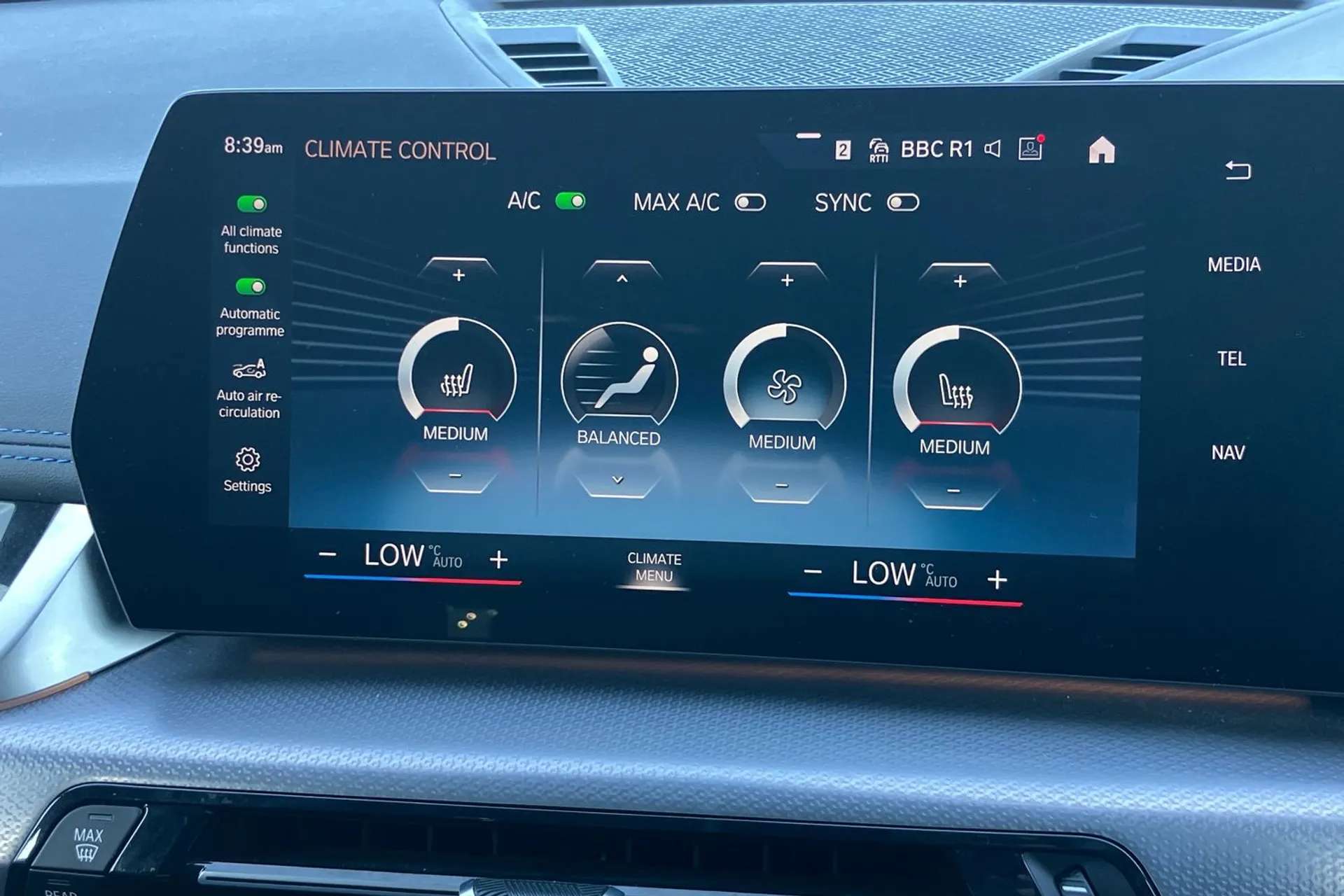 2023 BMW IX1 2023 BMW IX1