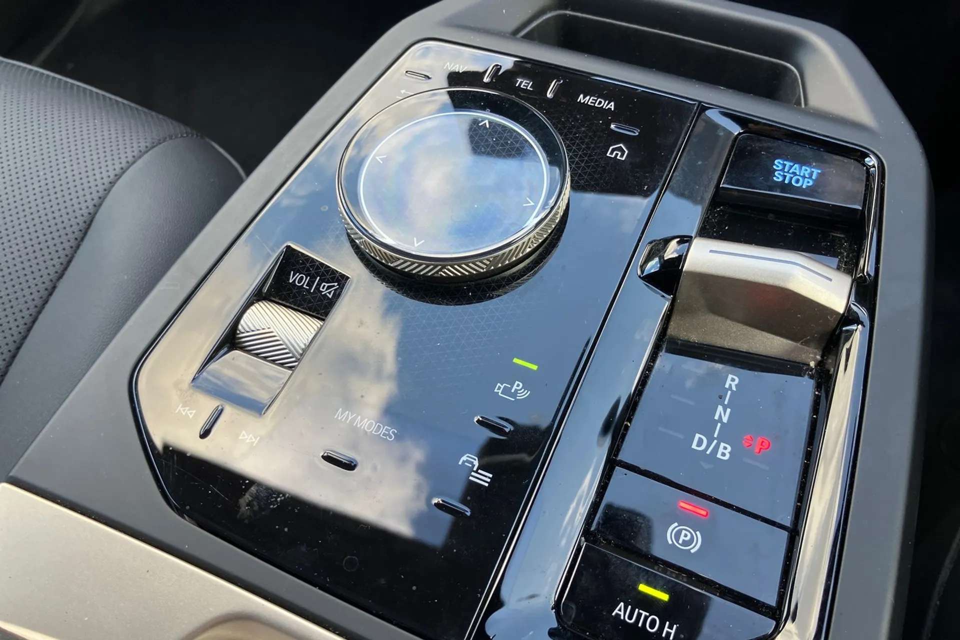 2023 BMW IX 2023 BMW IX