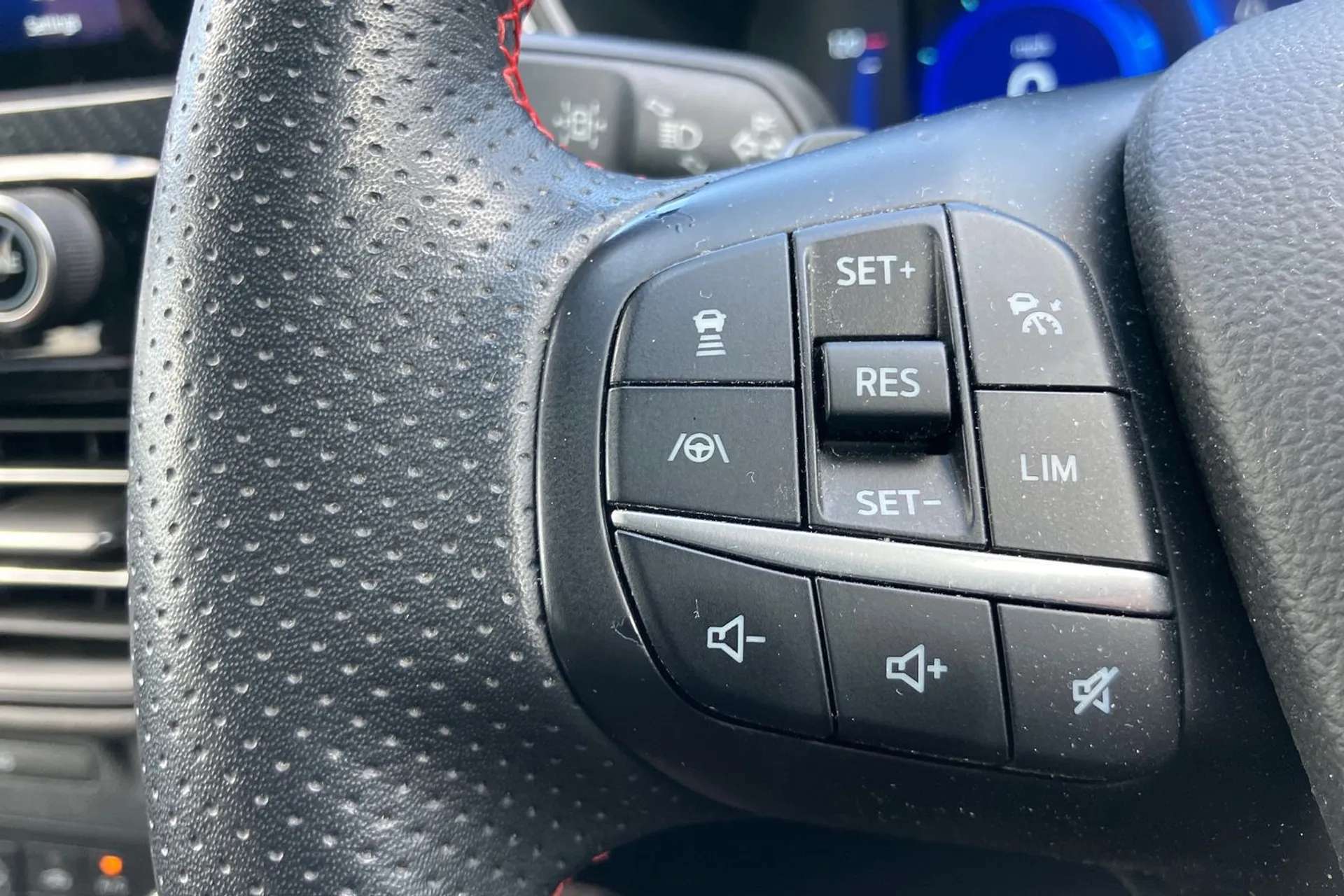 2021 FORD KUGA 2021 FORD KUGA