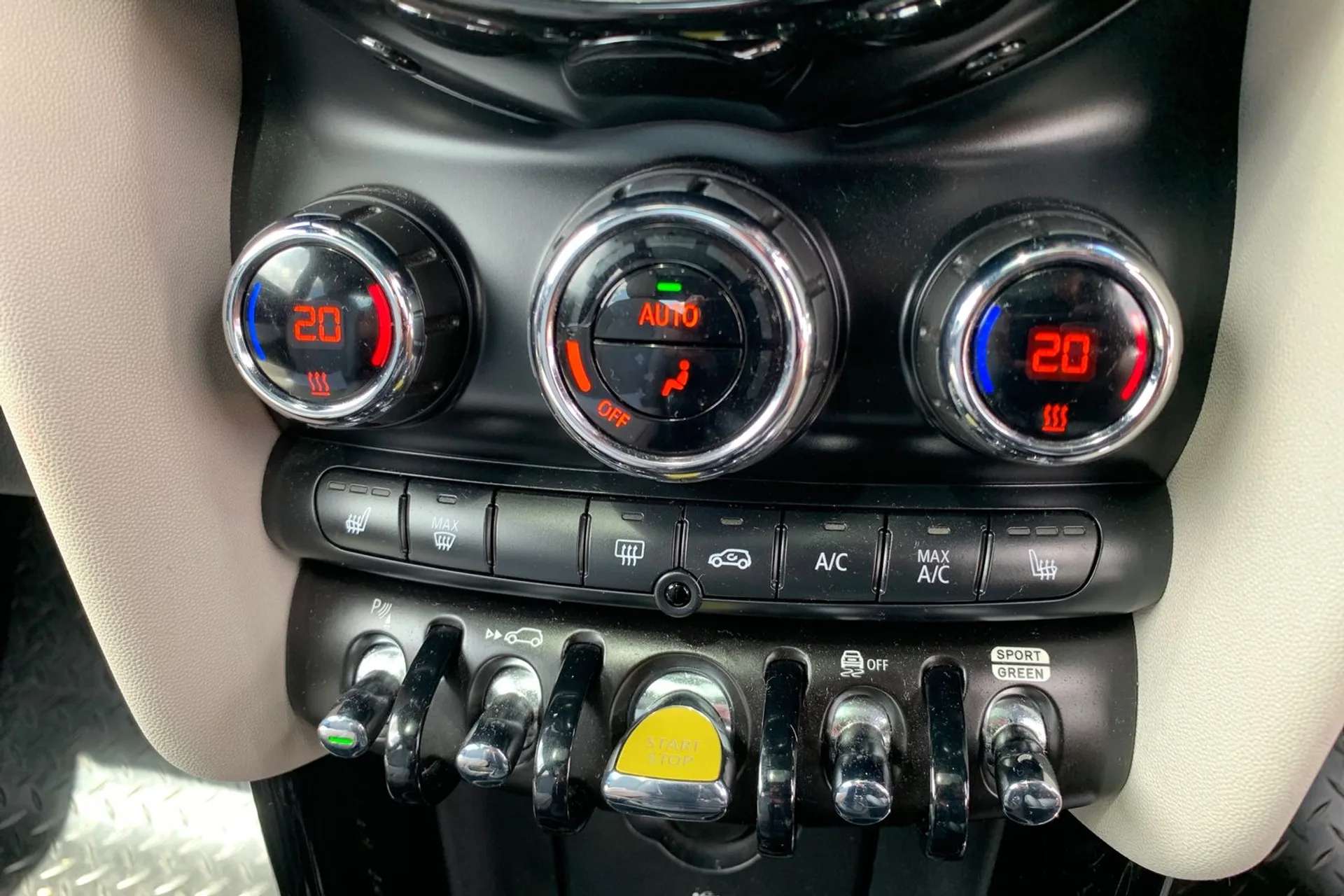 2021 MINI HATCH 2021 MINI HATCH