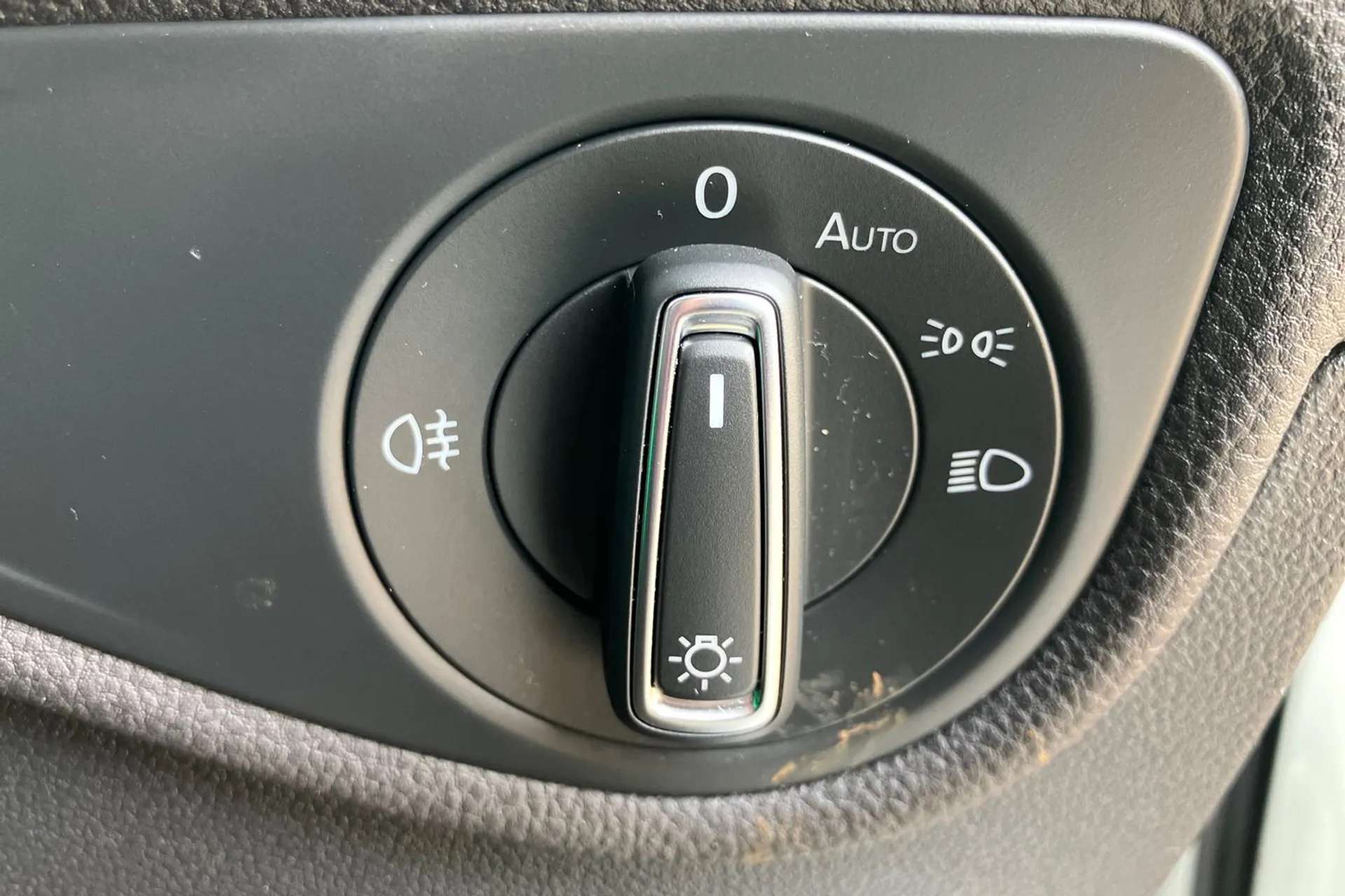 2021 VOLKSWAGEN TOURAN 2021 VOLKSWAGEN TOURAN